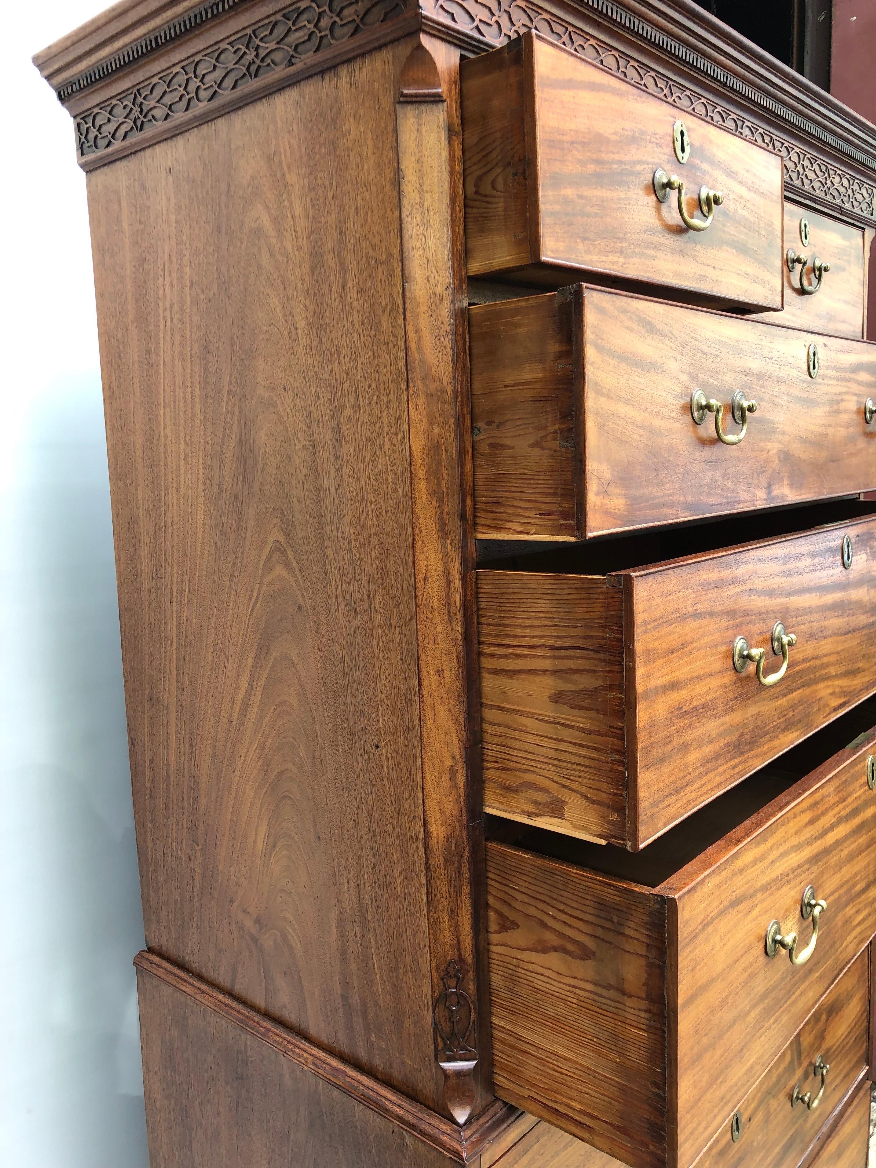 George III Mahogany Chest on Chest, 18th Century 6