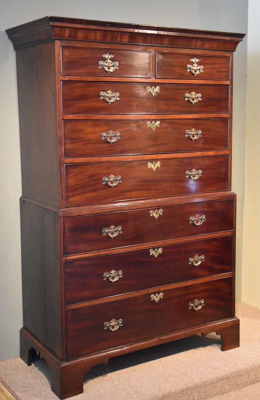 English George III Mahogany Chest on Chest