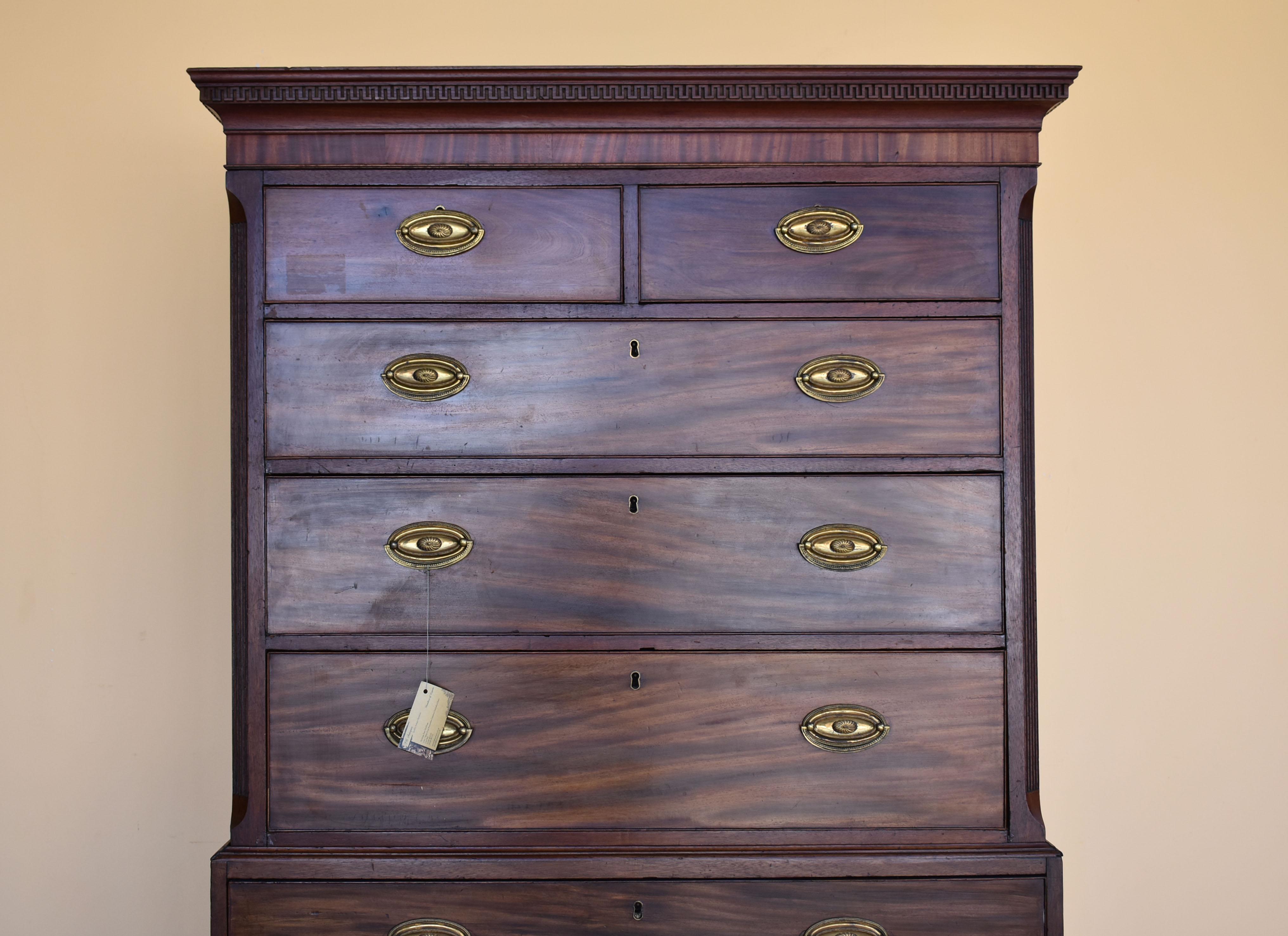 English George III Mahogany Chest on Chest For Sale