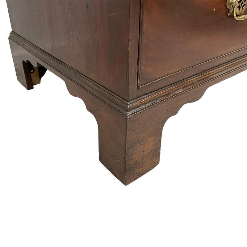 Georgian George III mahogany Chest on Chest For Sale