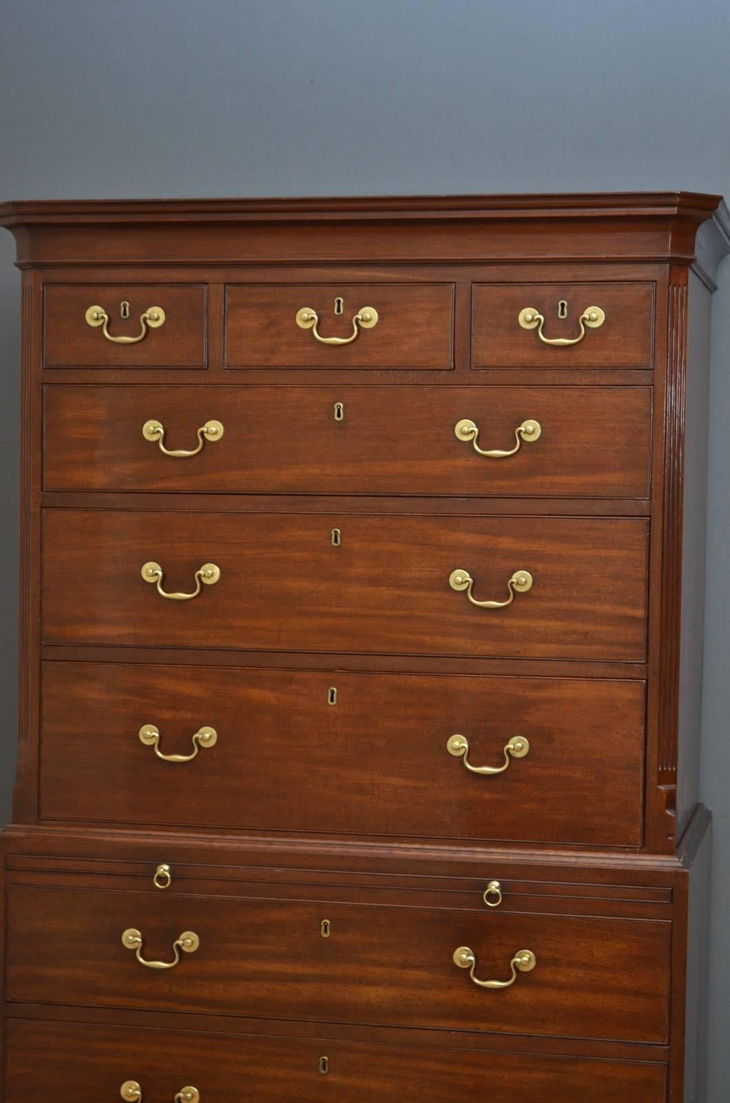 George III Mahogany Chest on Chest In Excellent Condition In Whaley Bridge, GB