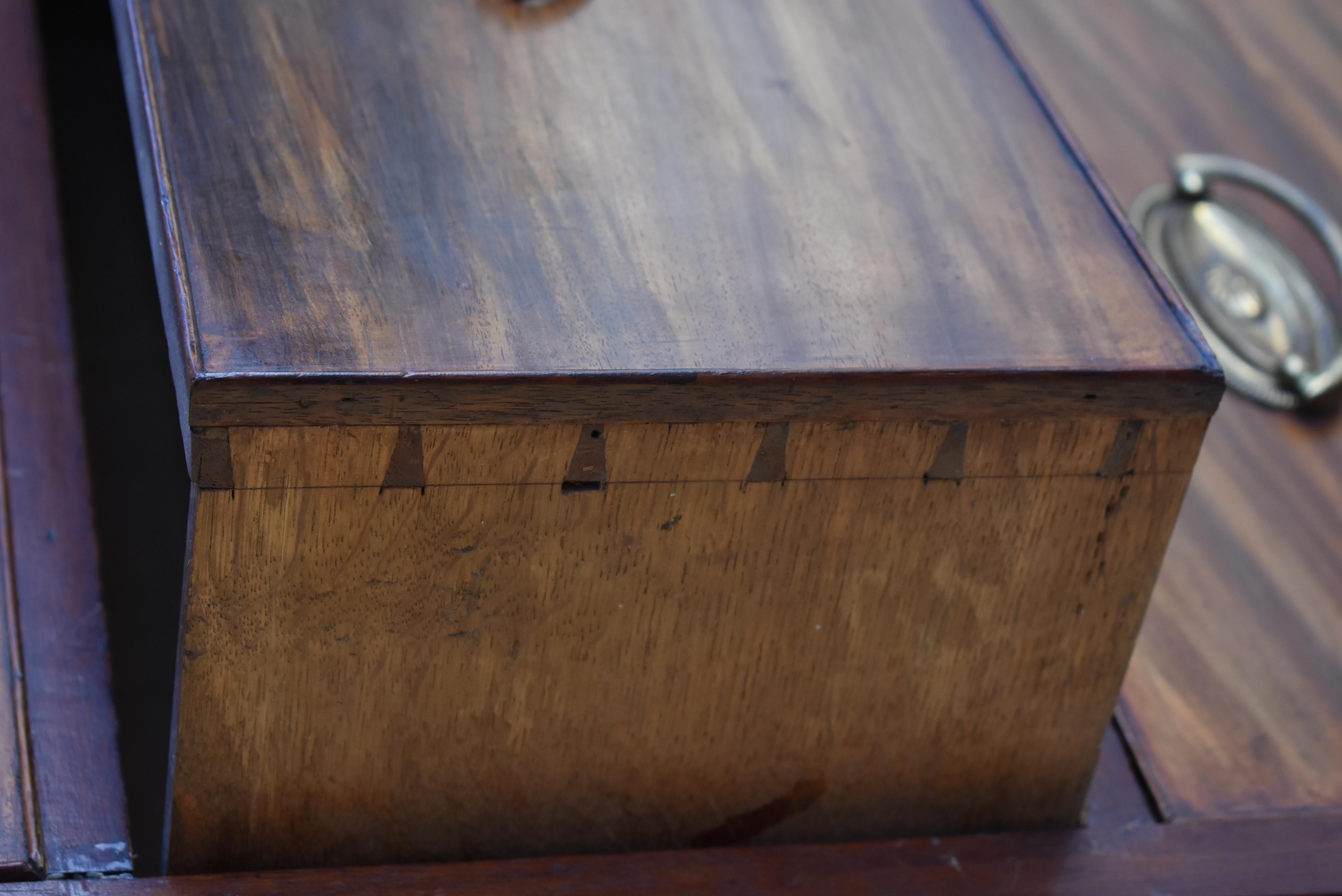 19th Century George III Mahogany Chest on Chest For Sale