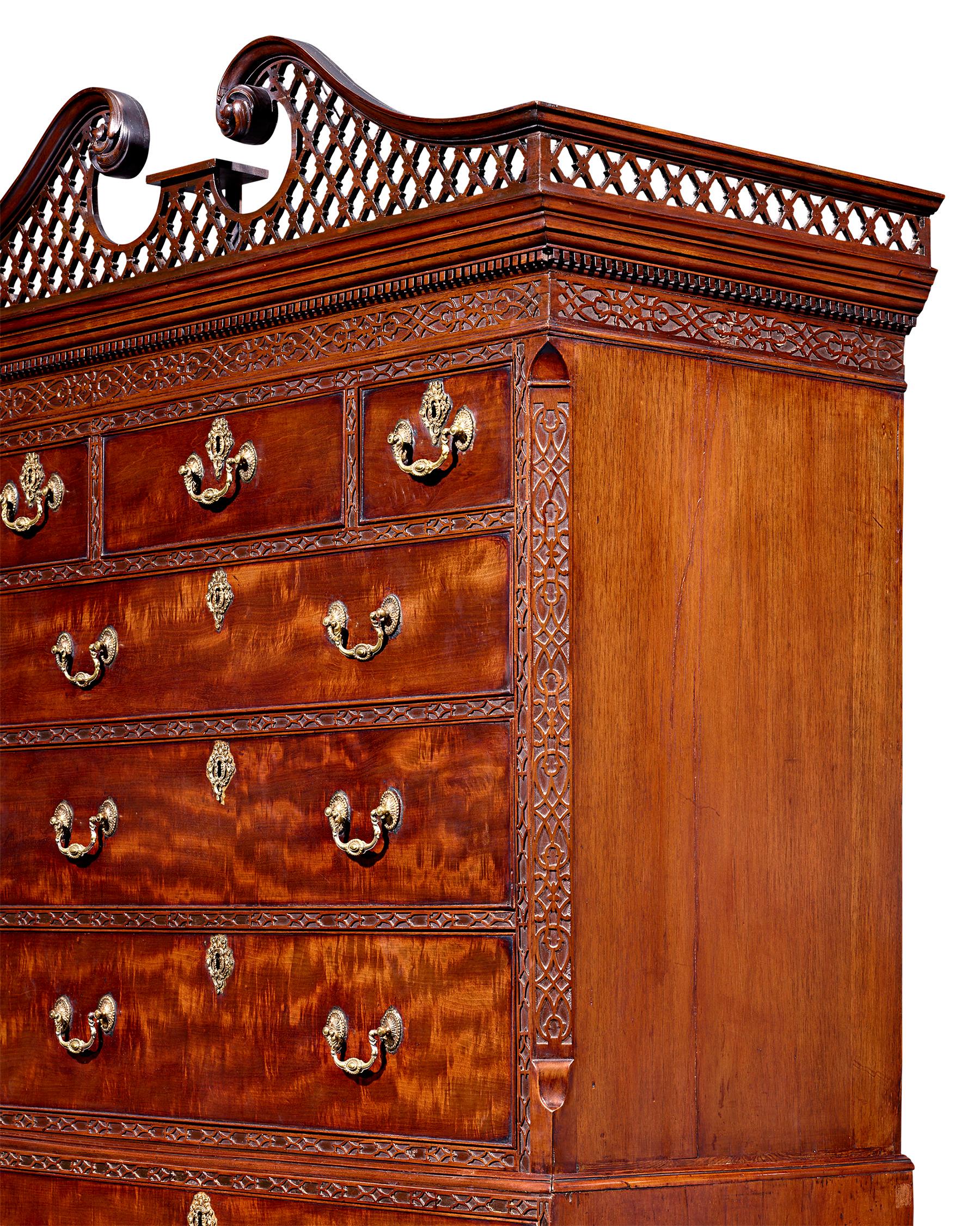 George III Mahogany Chest on Chest In Excellent Condition In New Orleans, LA