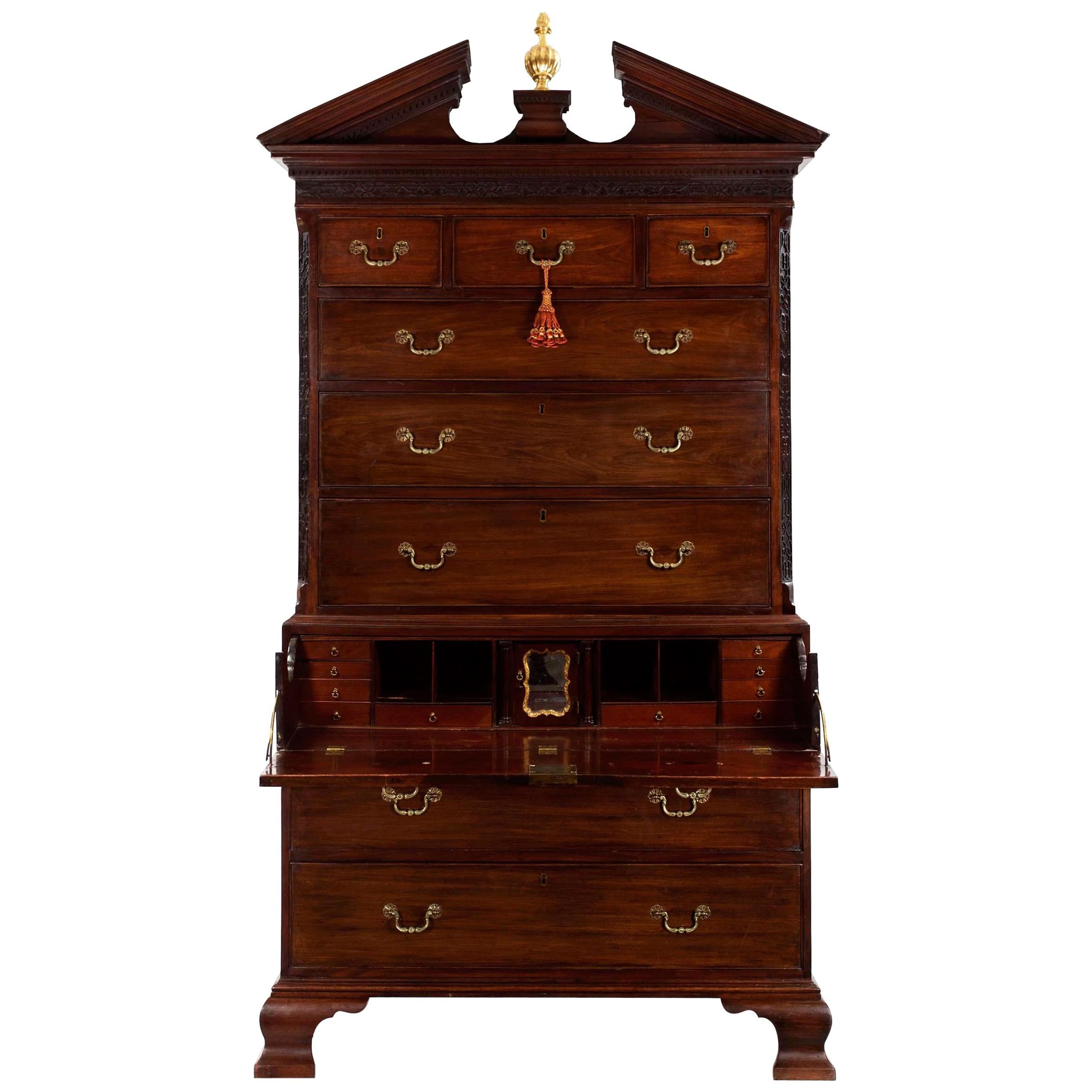 George III Mahogany Chest-on-Chest of Drawers, England, circa 1760