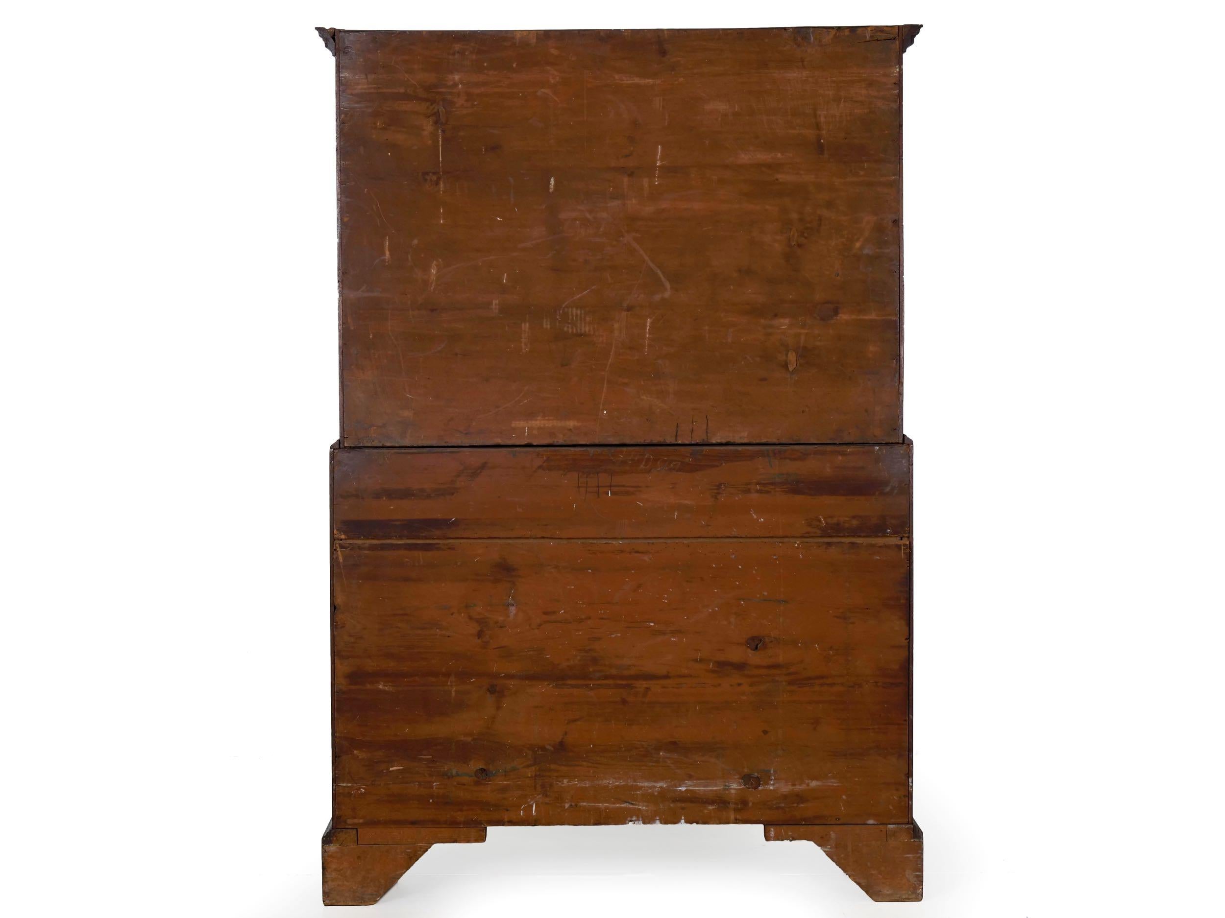 English George III Mahogany Chest-on-Chest of Drawers, England, circa 1800