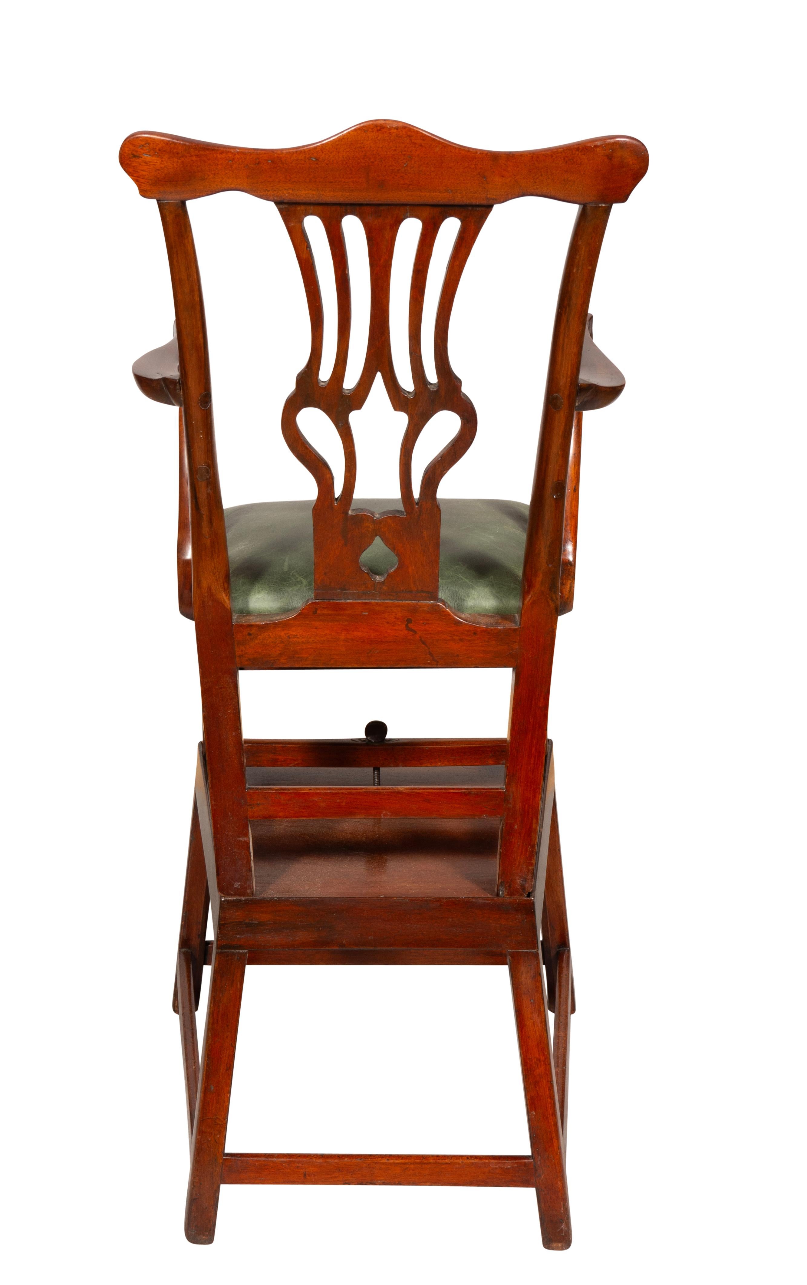 George III Mahogany Childs High Chair In Good Condition For Sale In Essex, MA