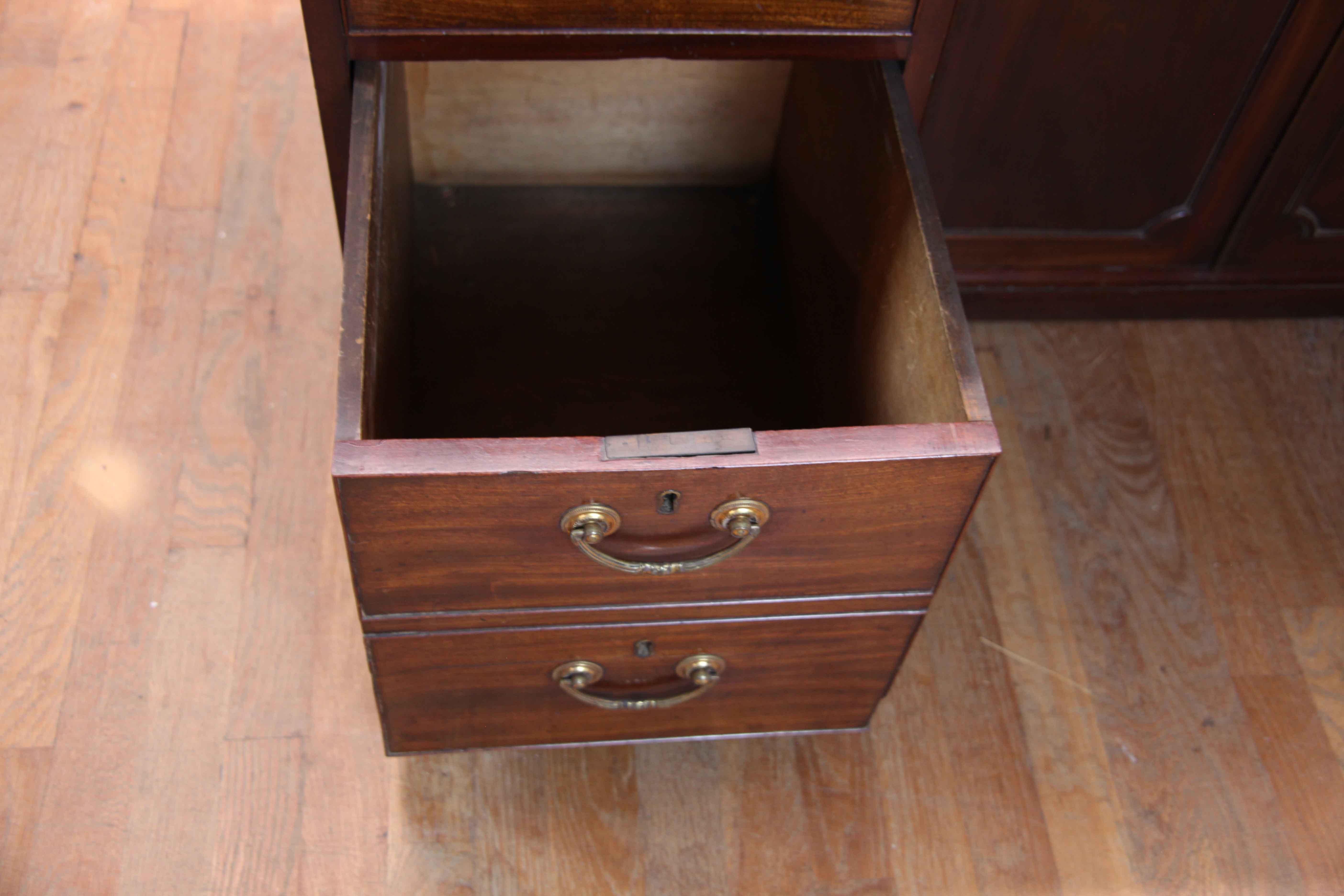 George III Mahogany Credenza For Sale 4