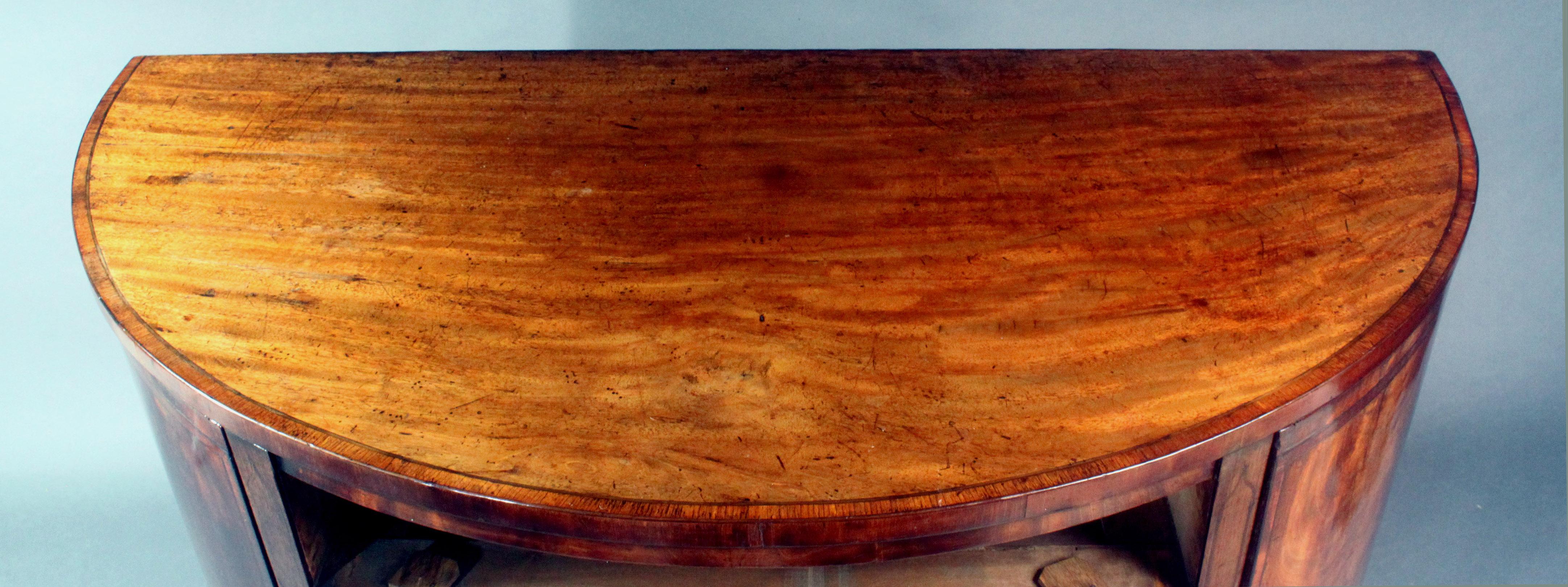 George III mahogany demi-lune commode For Sale 1