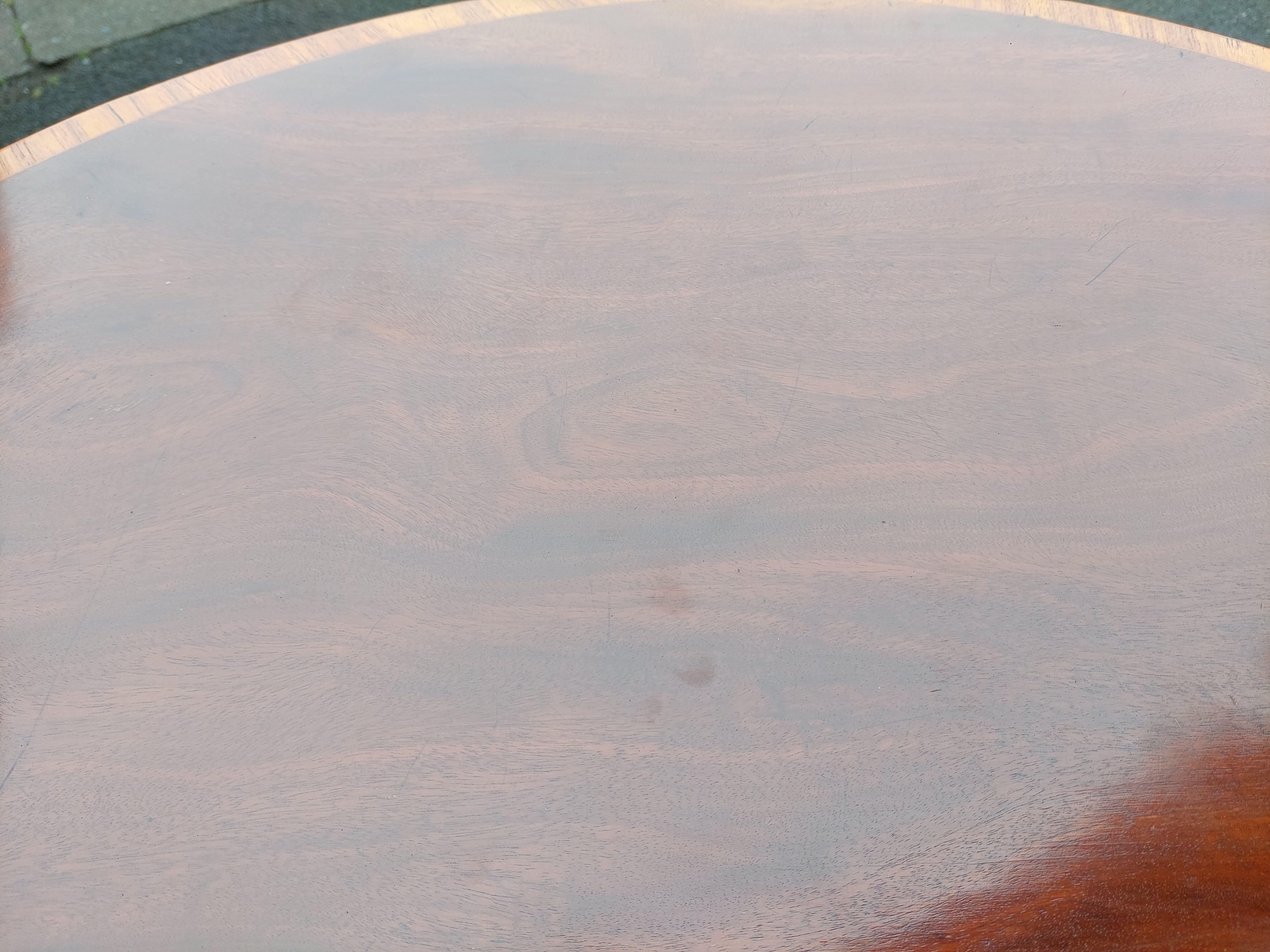Table à thé Demi-Lune George III en vente 1