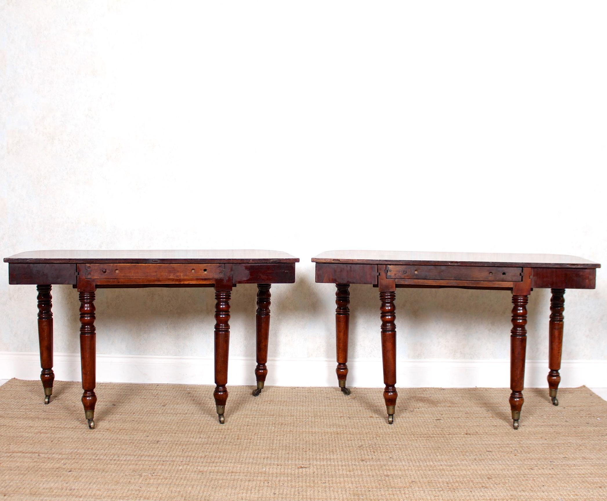 George III Mahogany Dining Table, circa 1790 For Sale 6