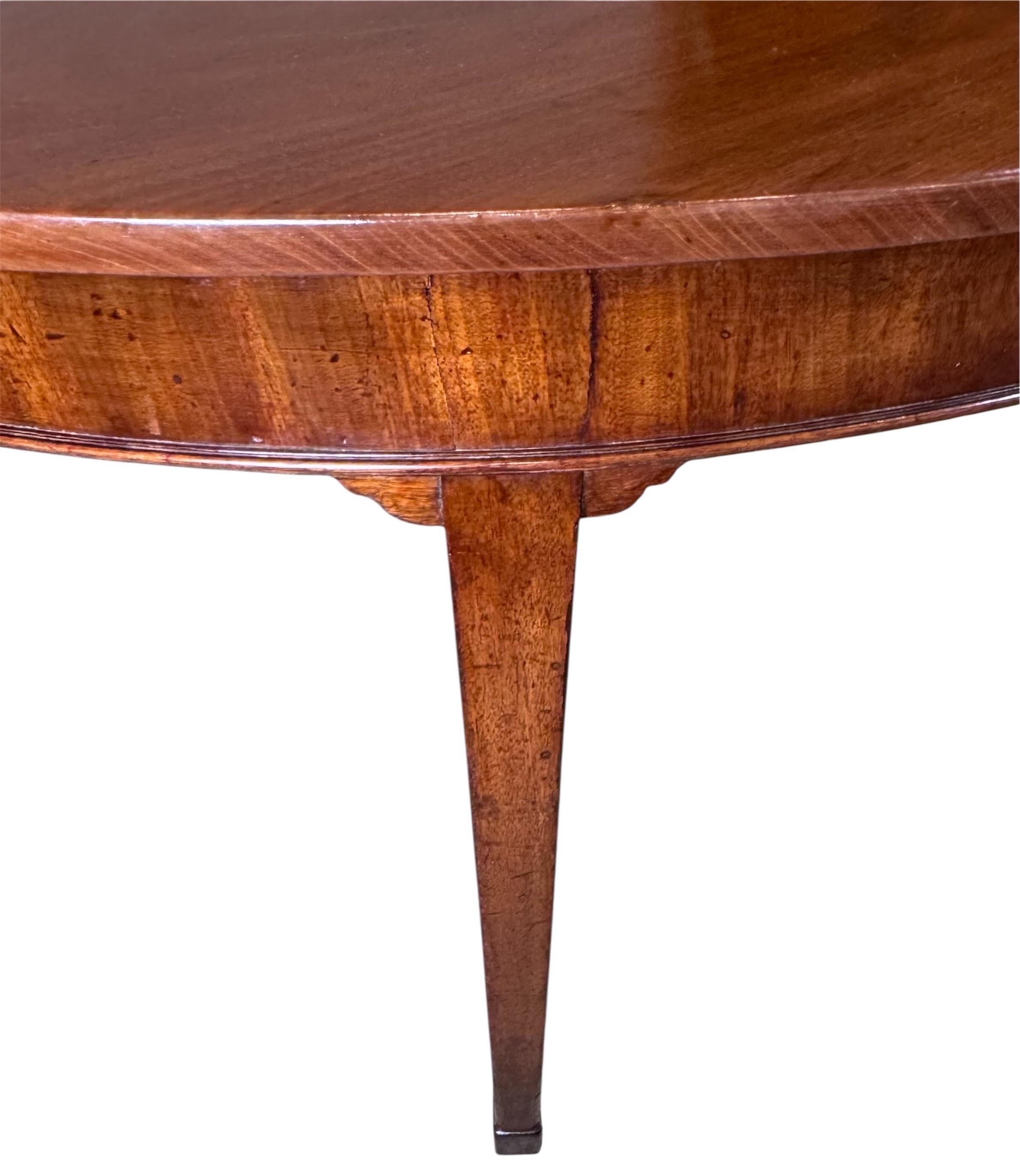 Britannico George III Mahogany Drop-Leaf Demi-Lune Gate Leg Table in vendita