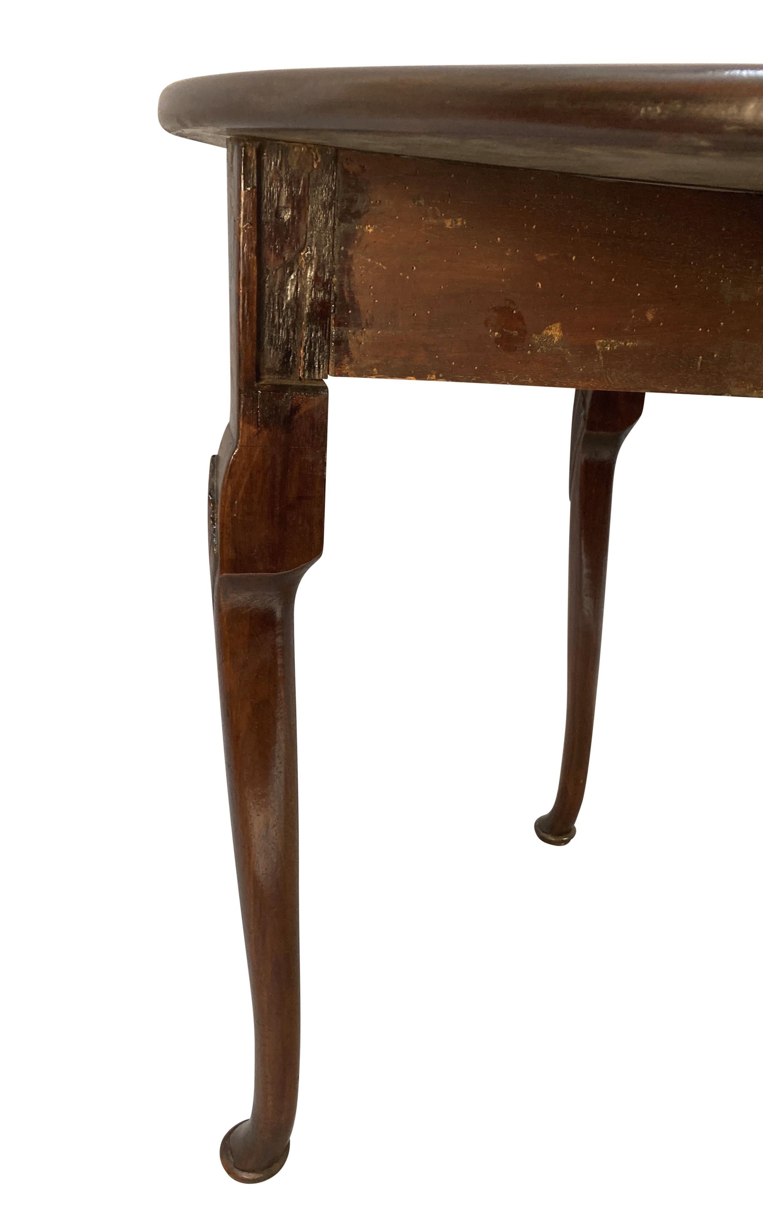 Fine XVIII secolo George III Mahogany Drop Leaf Table in vendita