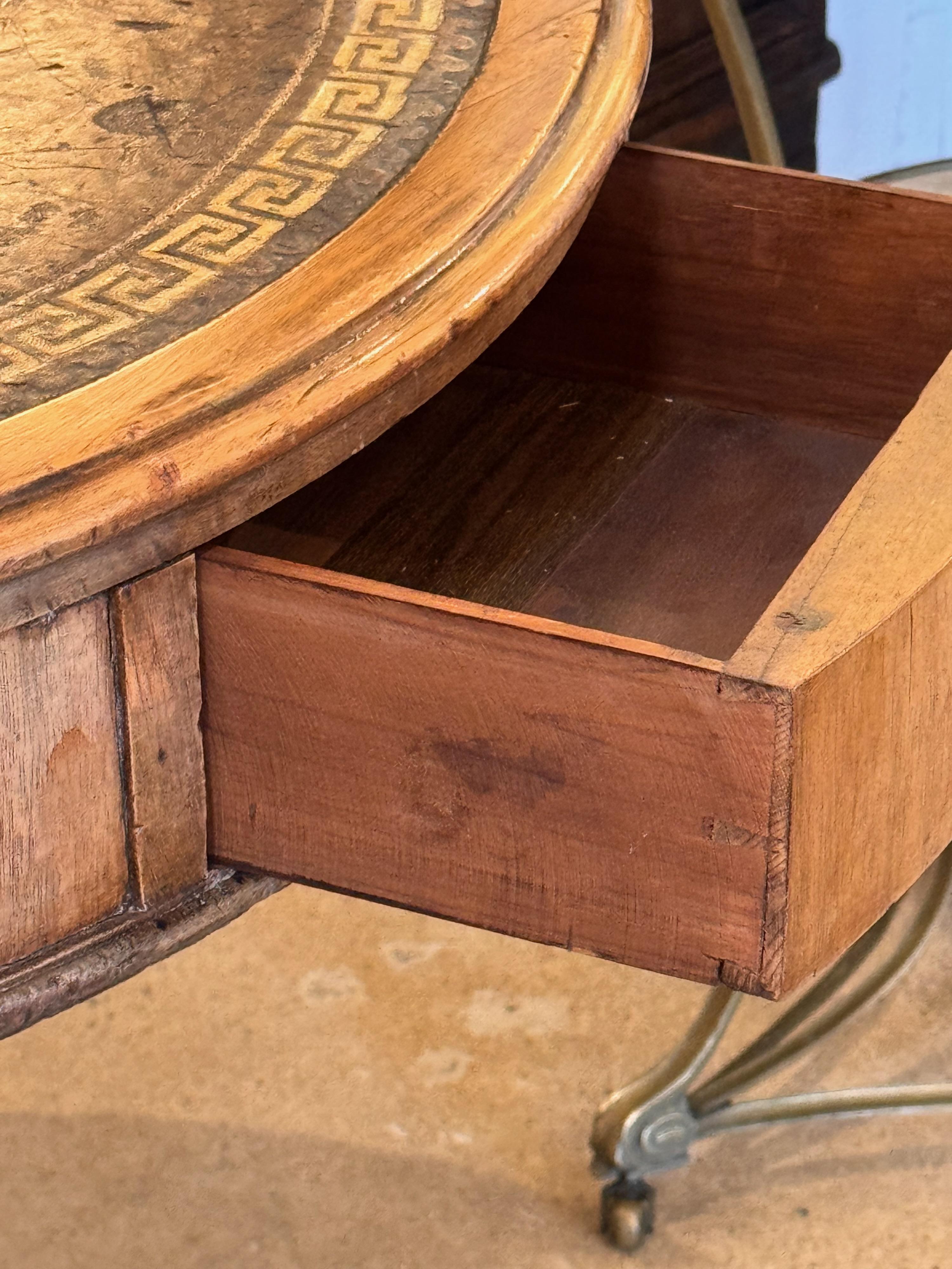 George III Mahogany Drum Table In Good Condition In Charlottesville, VA