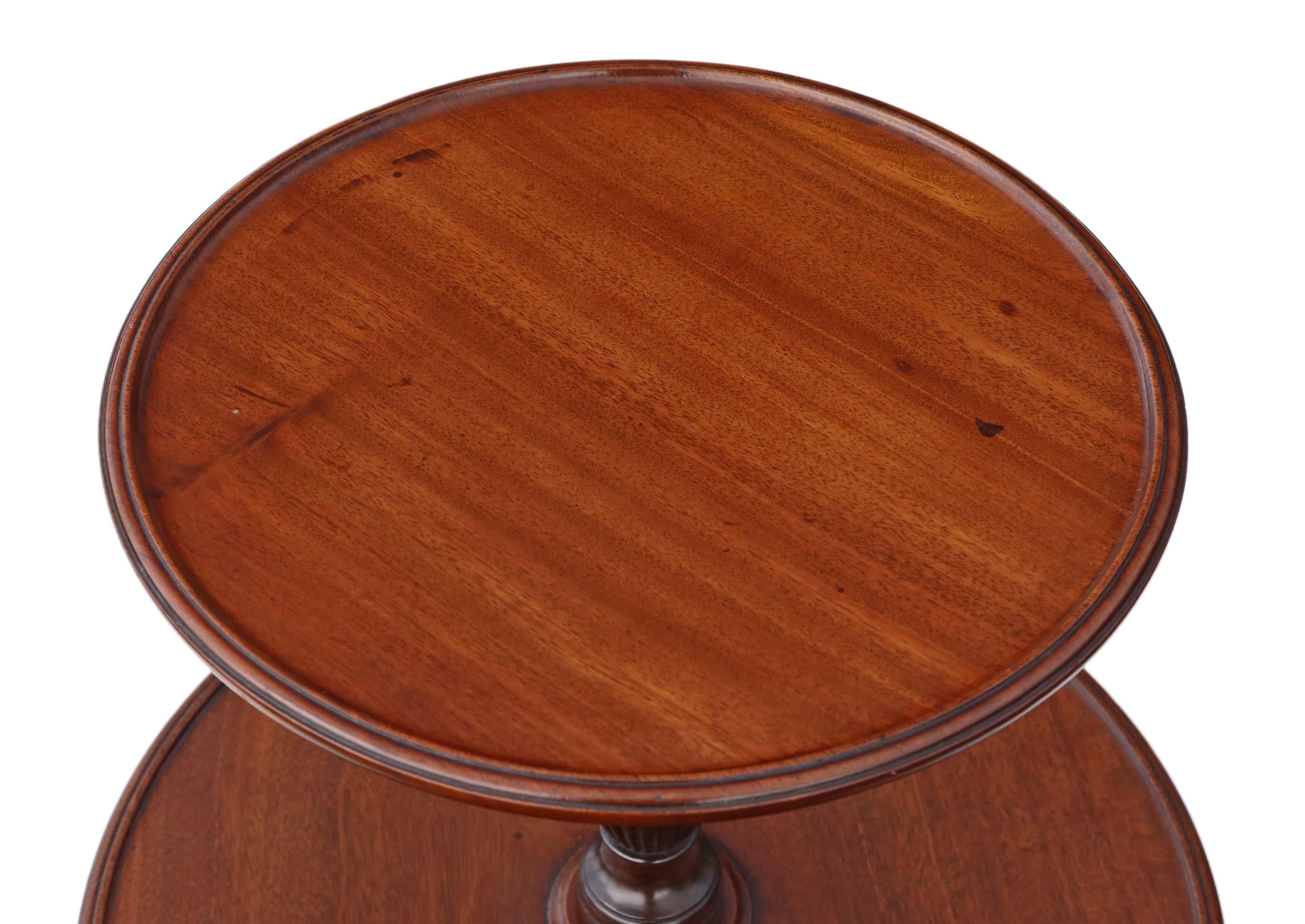 Georgian mahogany dumb waiter buffet serving table, circa 1800. Generally used as a cake or cheese display Stand.
An attractive piece of top quality furniture a rare find. Recently restored to a very high standard.
This is a lovely quality piece,