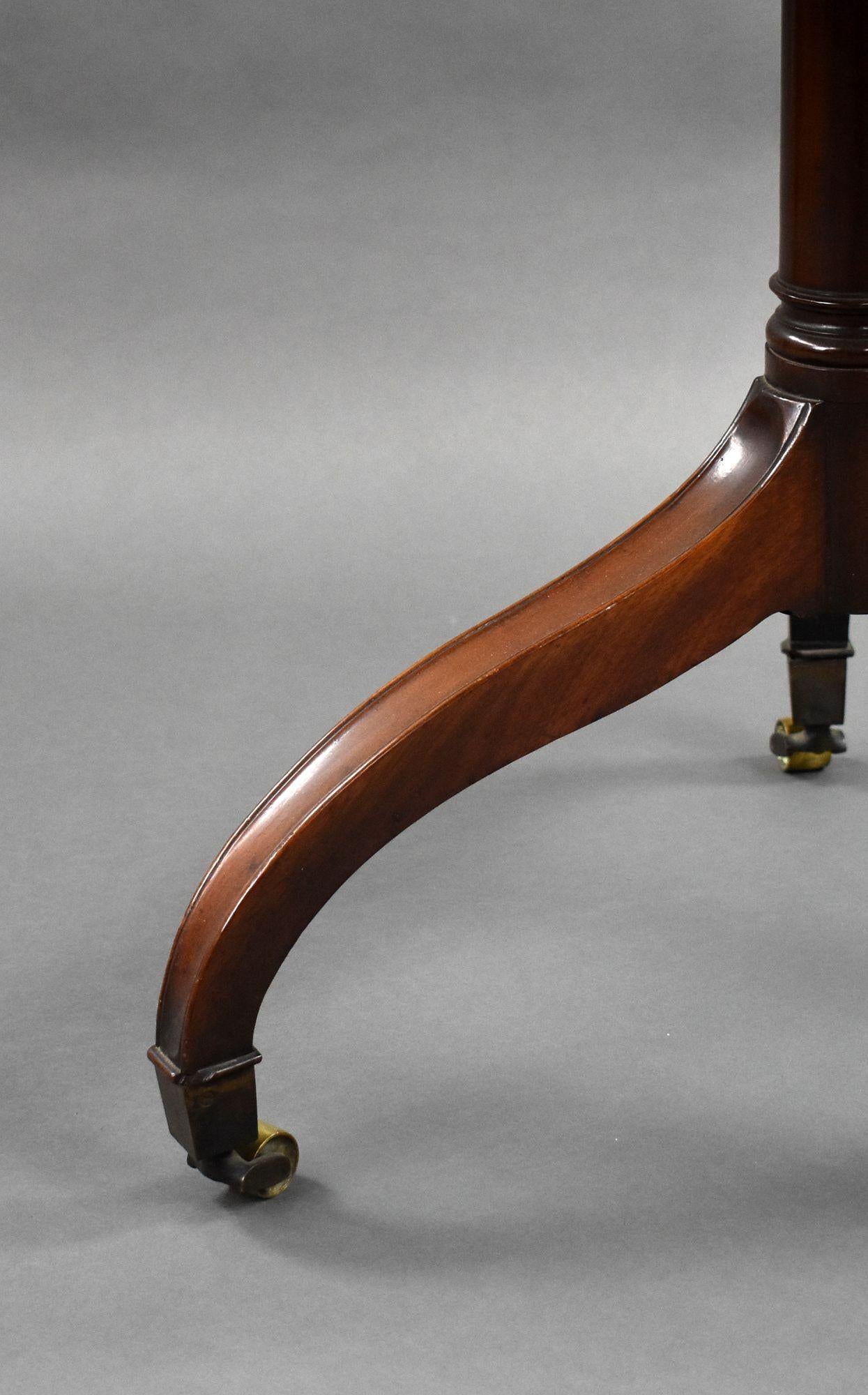 Acajou Dumbwaiter George III en vente