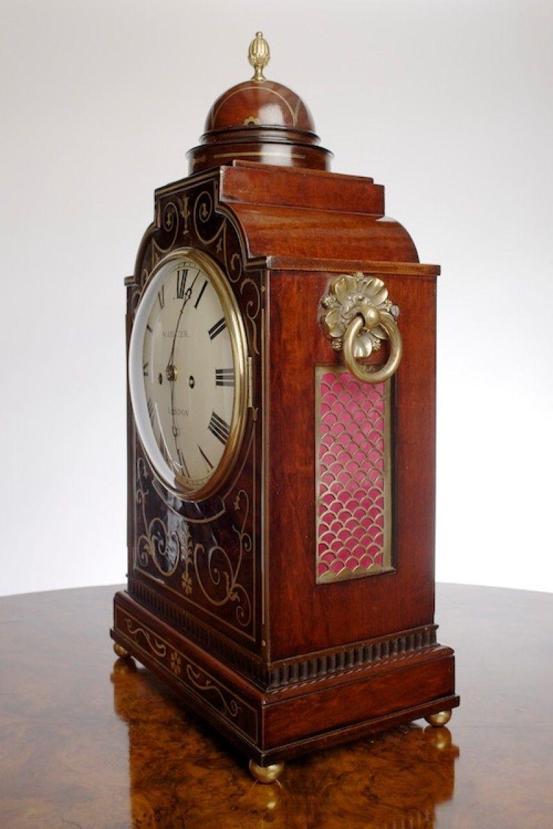 Anglais Horloge à chevalet anglaise en acajou George III par William Chater, Londres en vente