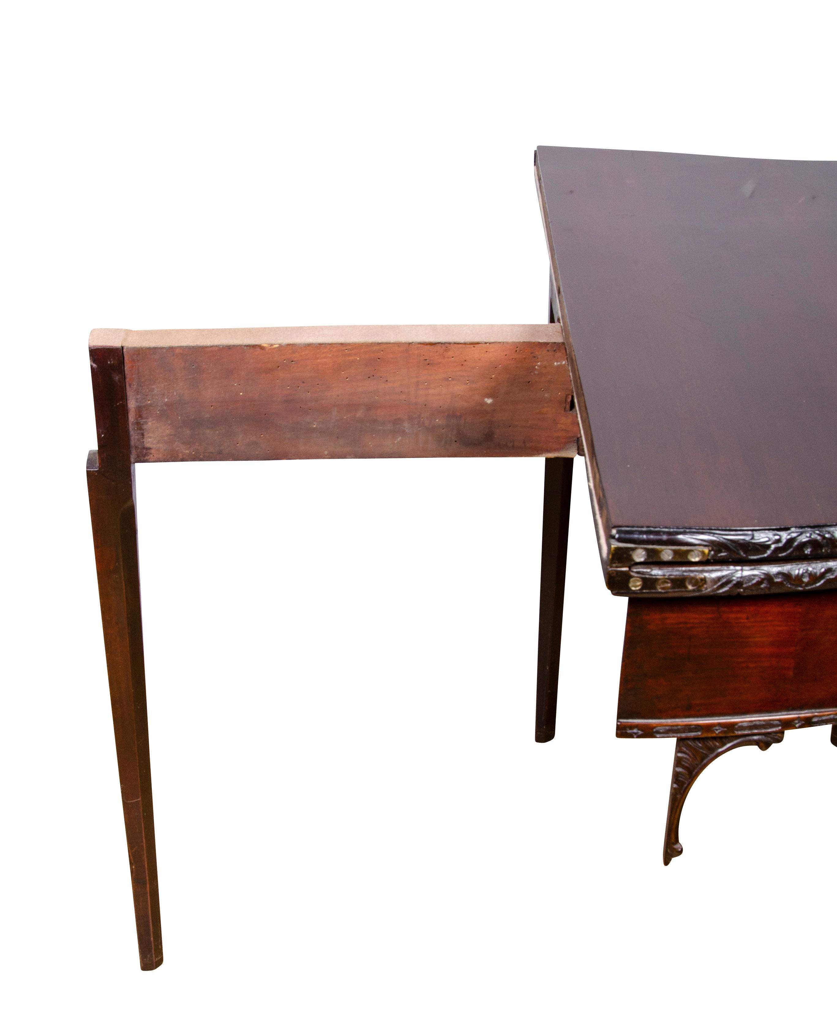 George III Mahogany Games Table In Good Condition For Sale In Essex, MA