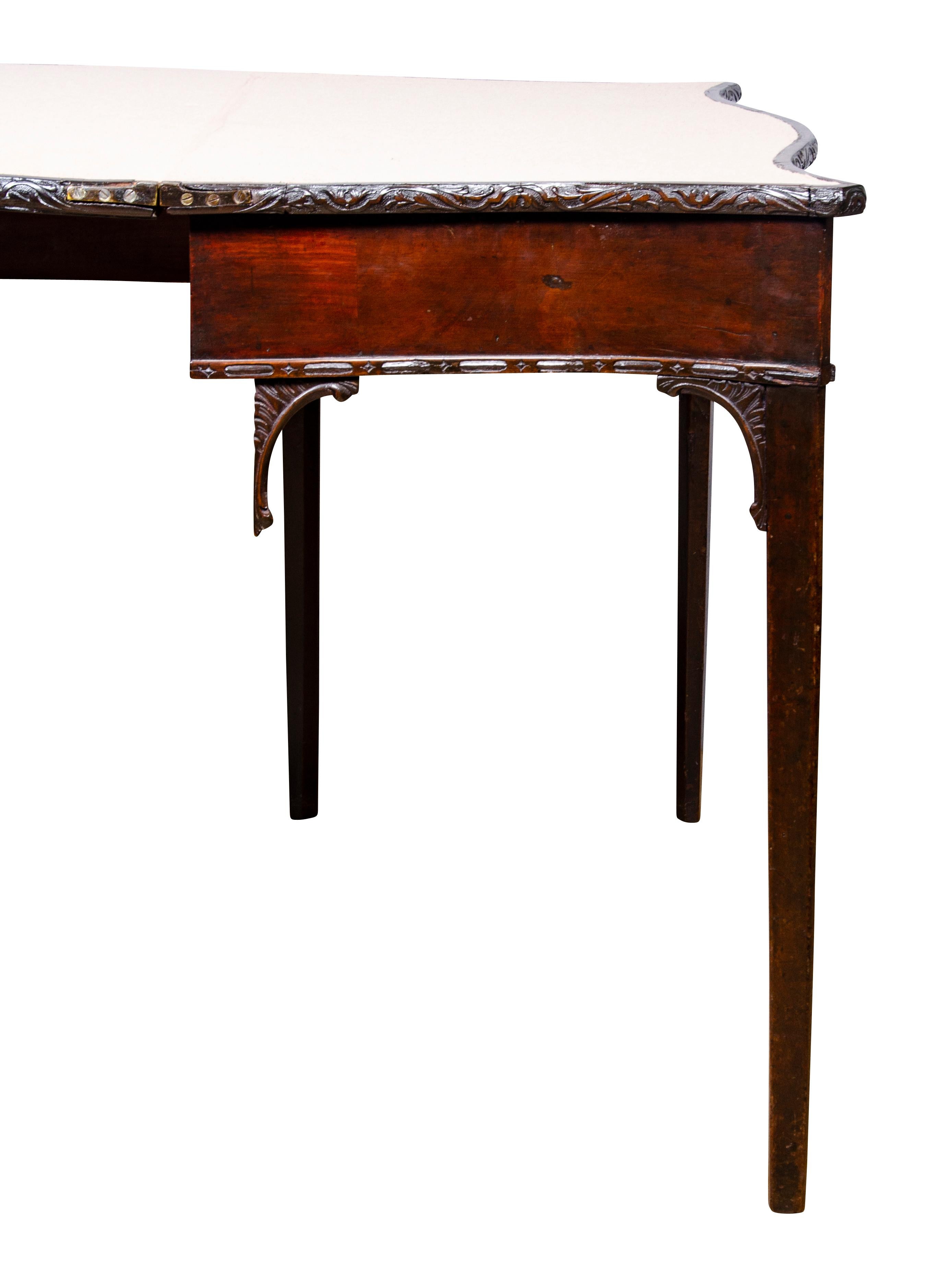 George III Mahagoni Spieltisch (Mitte des 18. Jahrhunderts) im Angebot