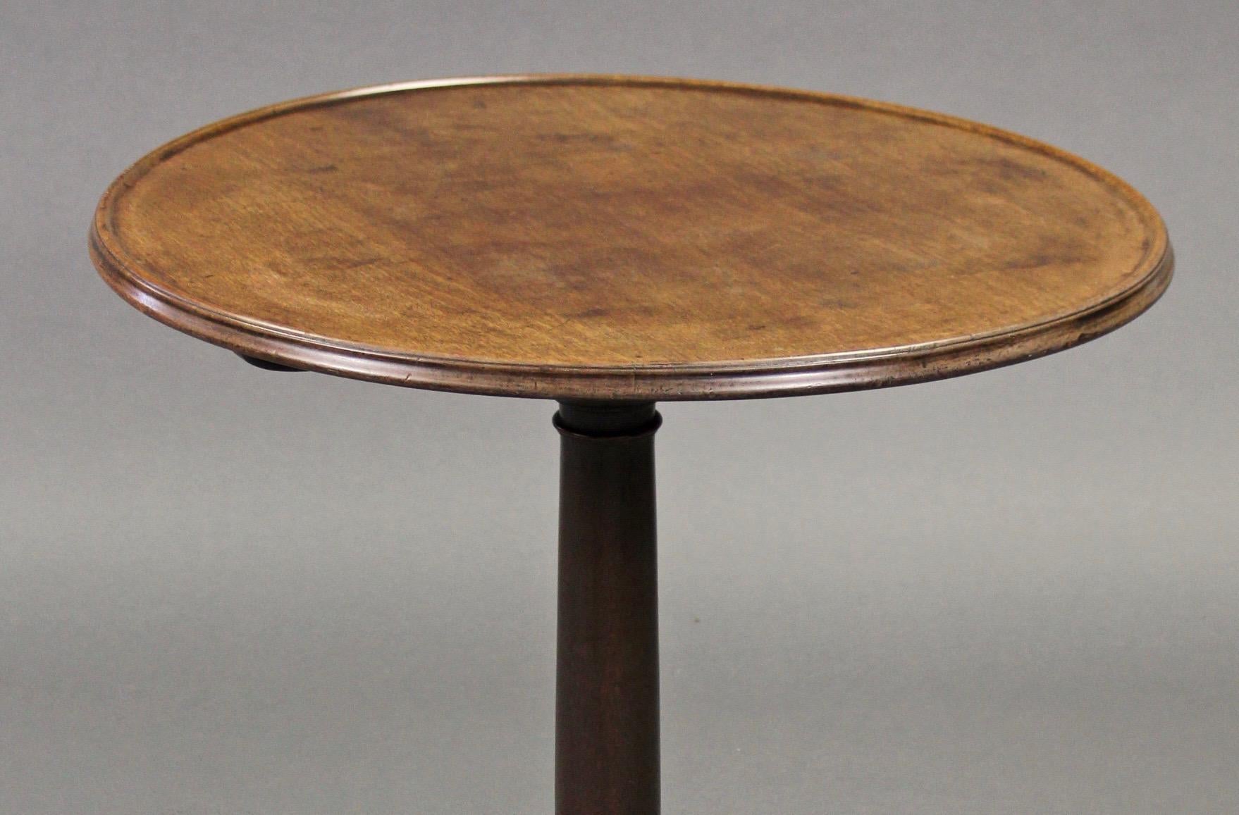 George III Mahogany Gun Barrel Tray Top Tripod Table, Sofa Table, Chippendale In Good Condition In Oxfordshire, United Kingdom