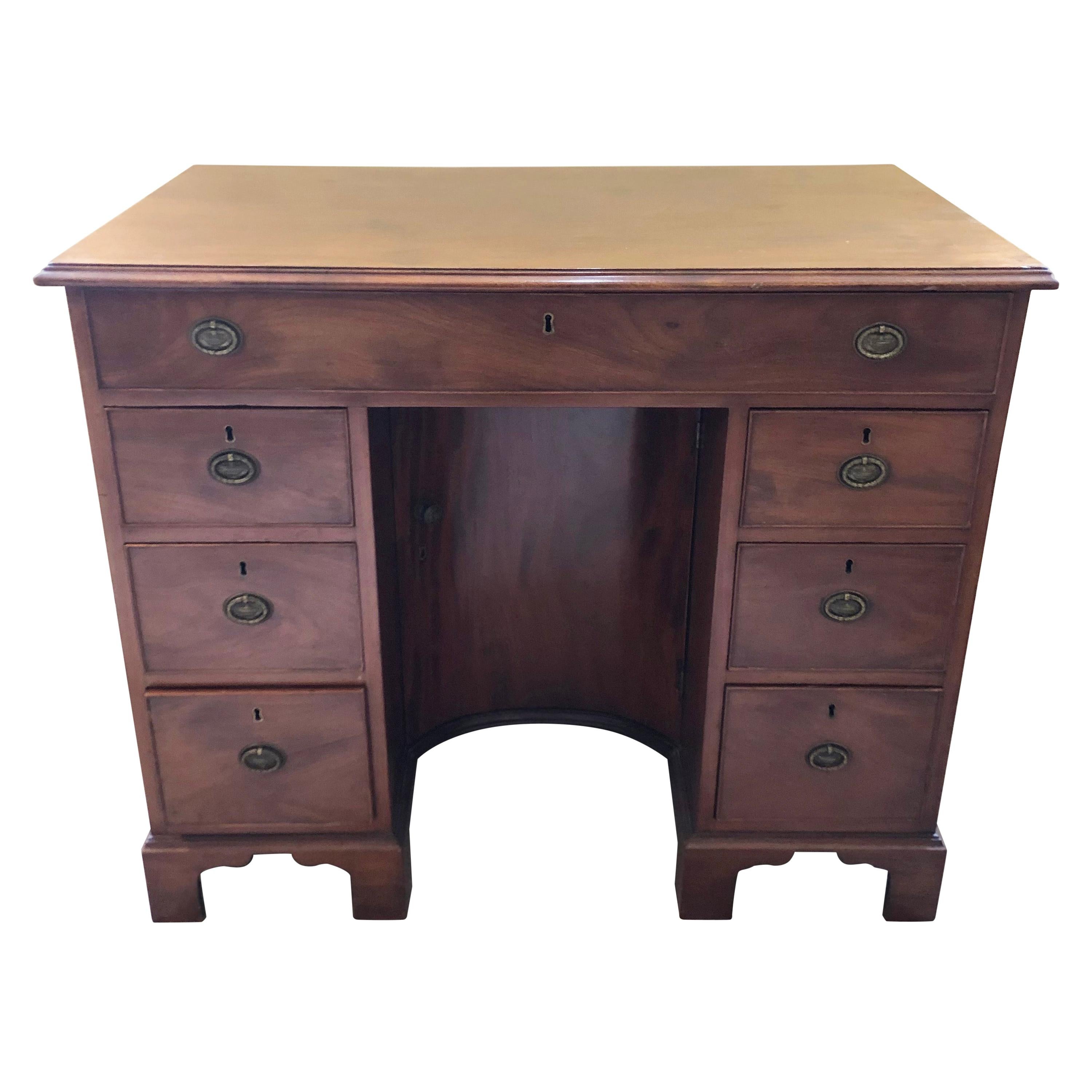 Kneehole Desk , Mahogany George III For Sale