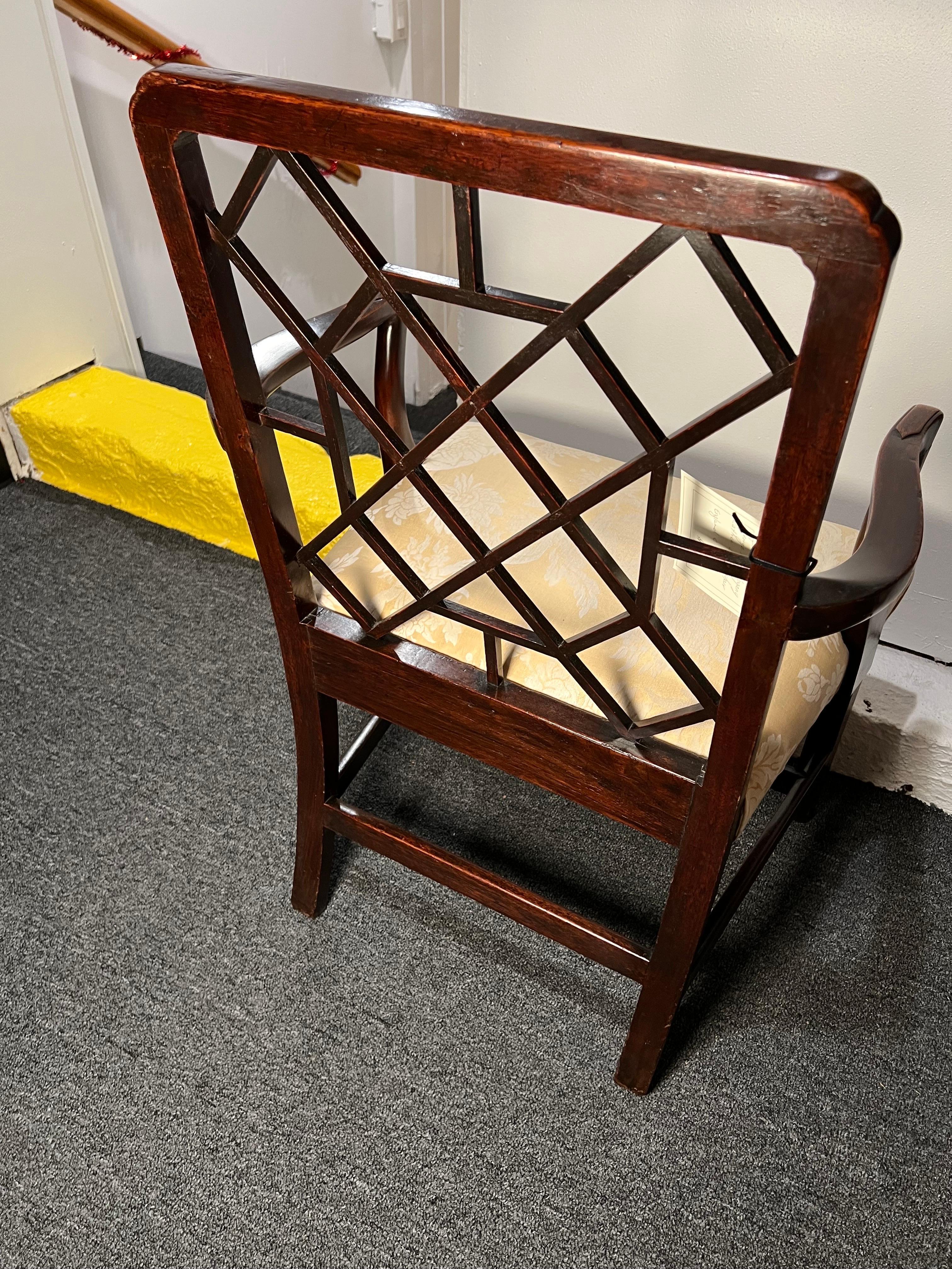 George III Mahogany Lattice Back Armchair In Good Condition For Sale In New York, NY