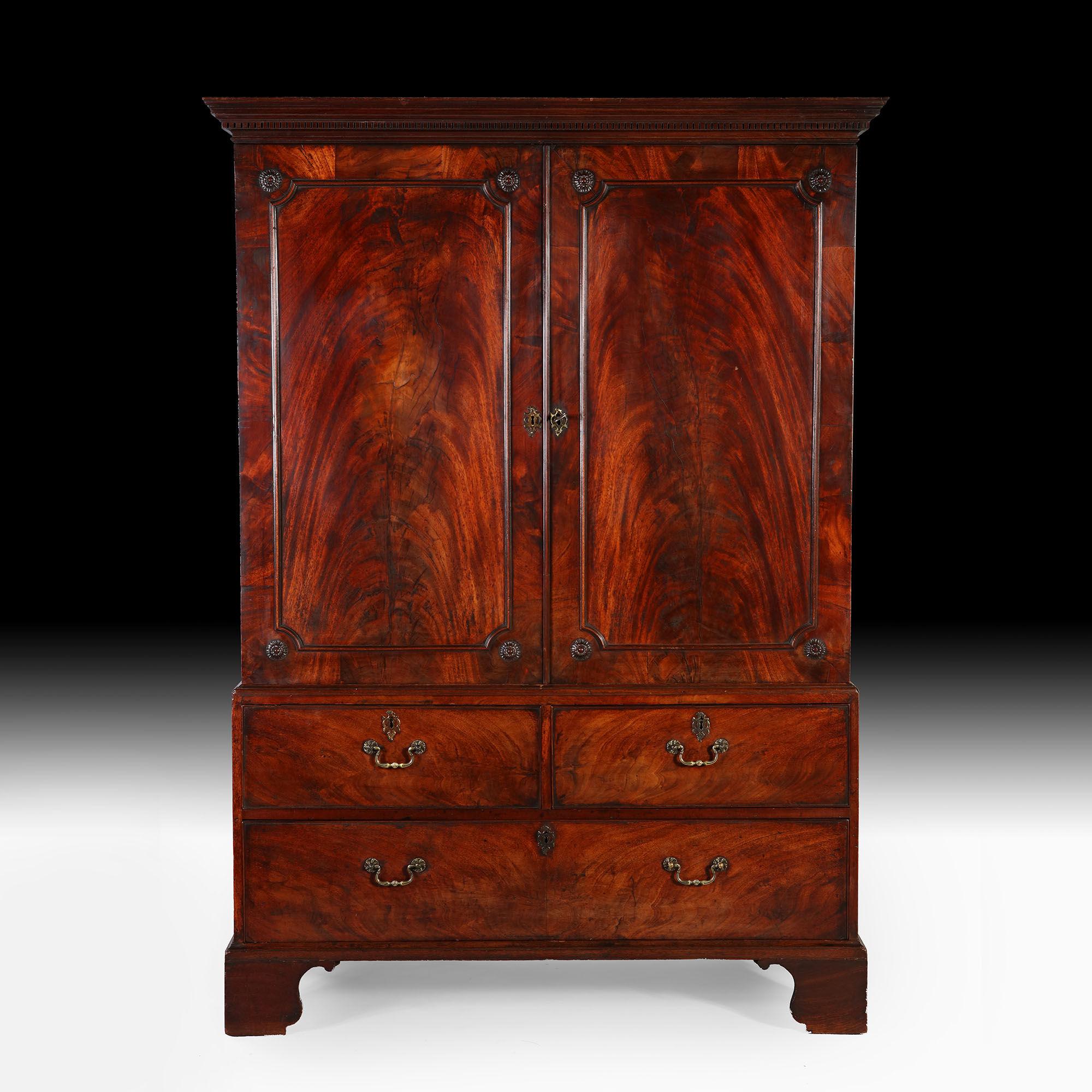 English 18th Century George III Chippendale Period Mahogany Linen Press Wardrobe For Sale