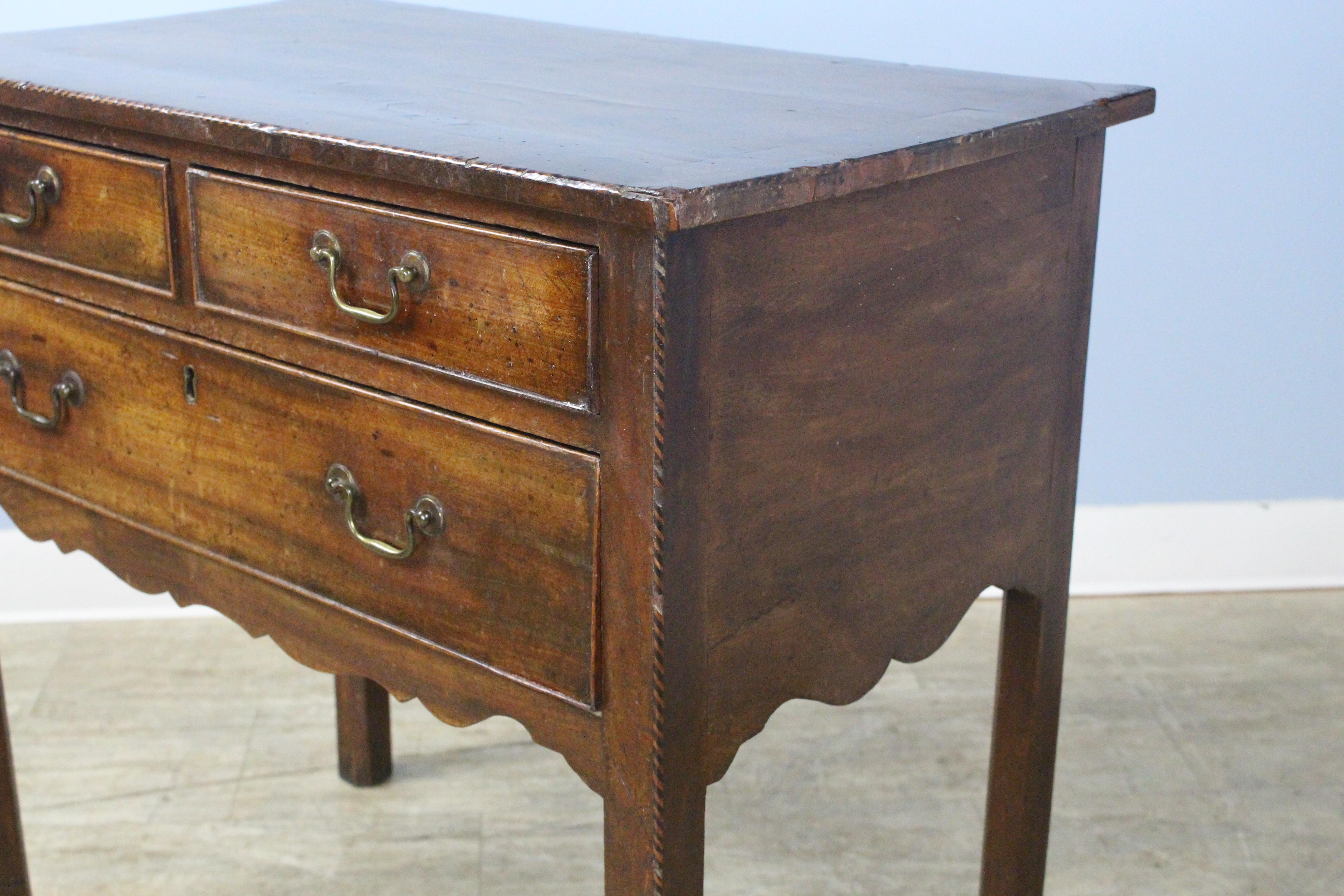 George III Mahogany Lowboy, Rosewood Top, Ebony and Satinwood Stringing 6