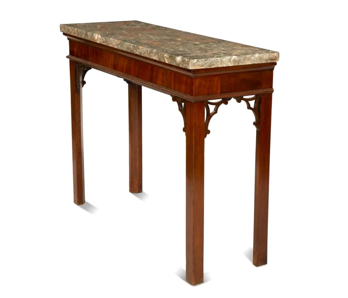 George III Mahogany Marble-Top Side Table In Good Condition In Bradenton, FL