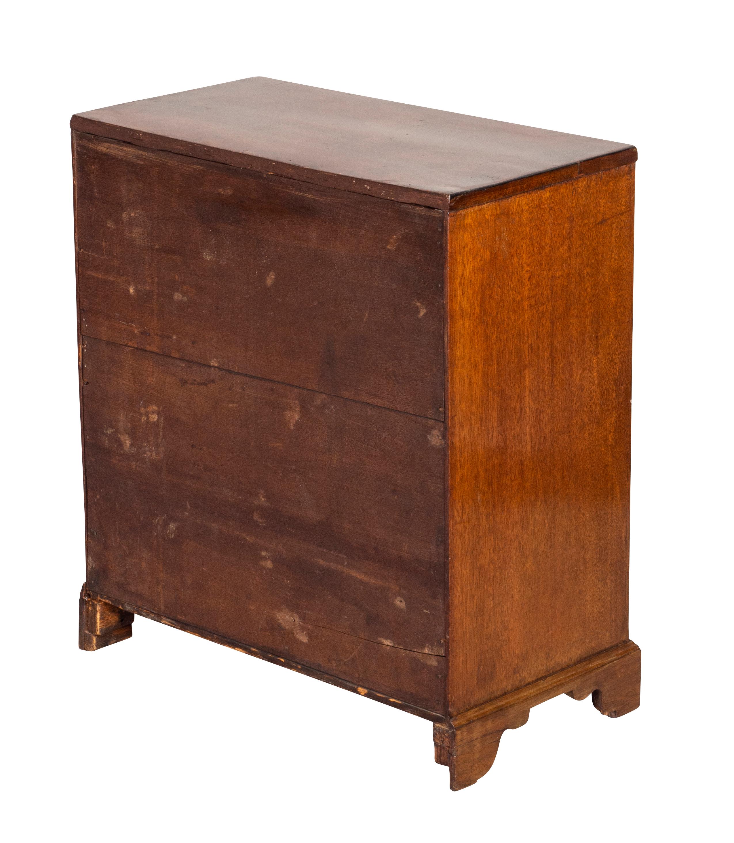 George III Mahogany Miniature Chest of Drawers In Good Condition In Essex, MA