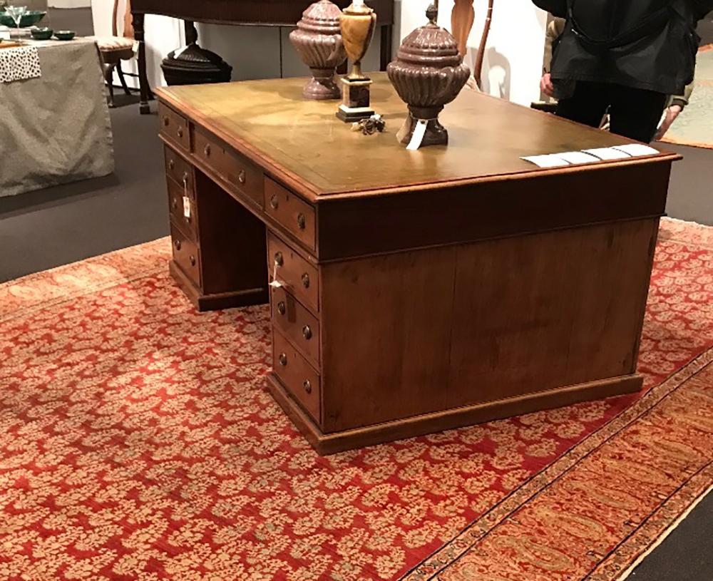 British George III Mahogany Partner's Desk For Sale