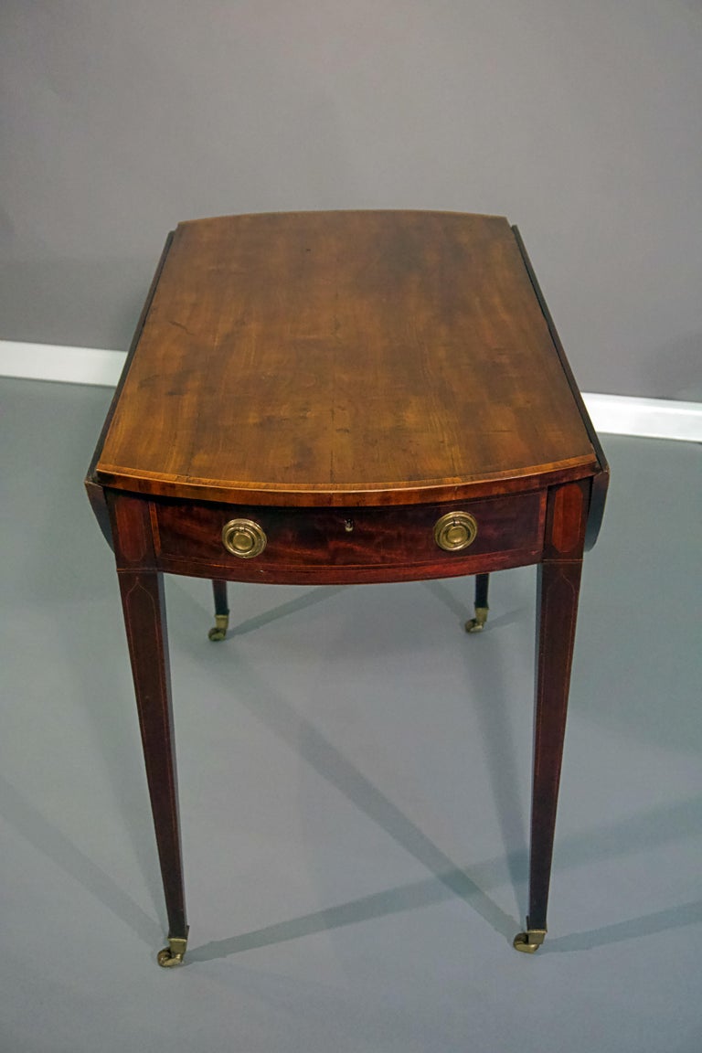 English George III Mahogany Pembroke Table For Sale