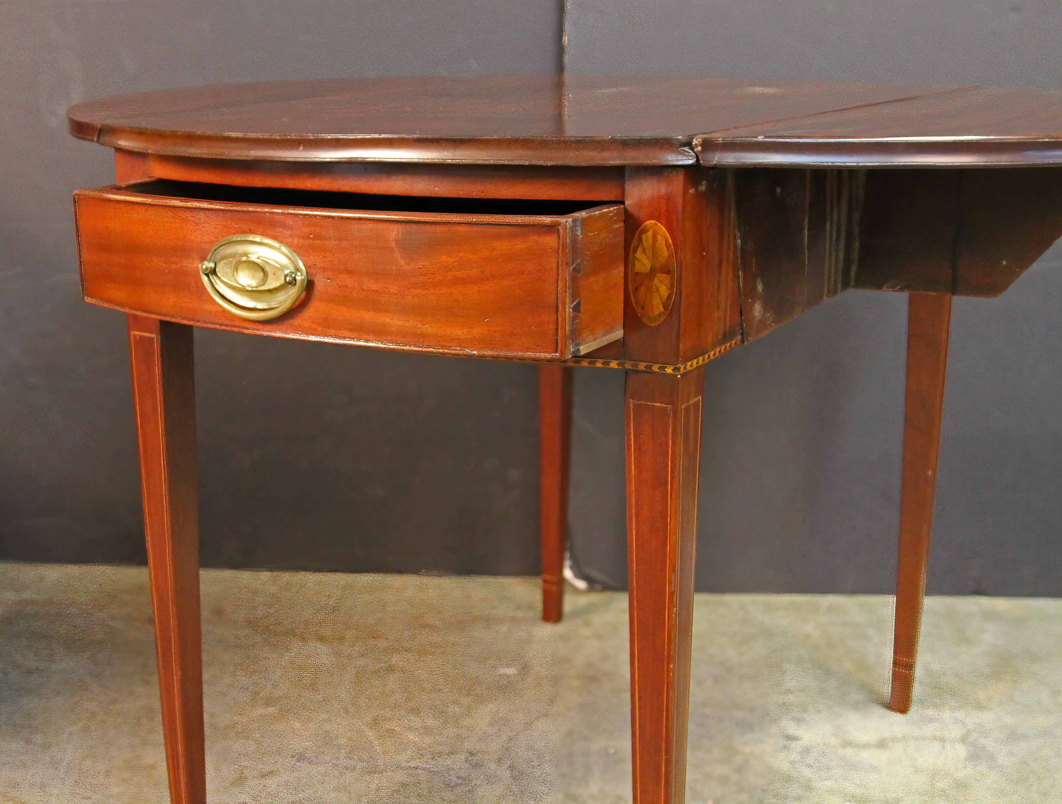 George III Mahogany Pembroke Table In Fair Condition In Westwood, NJ