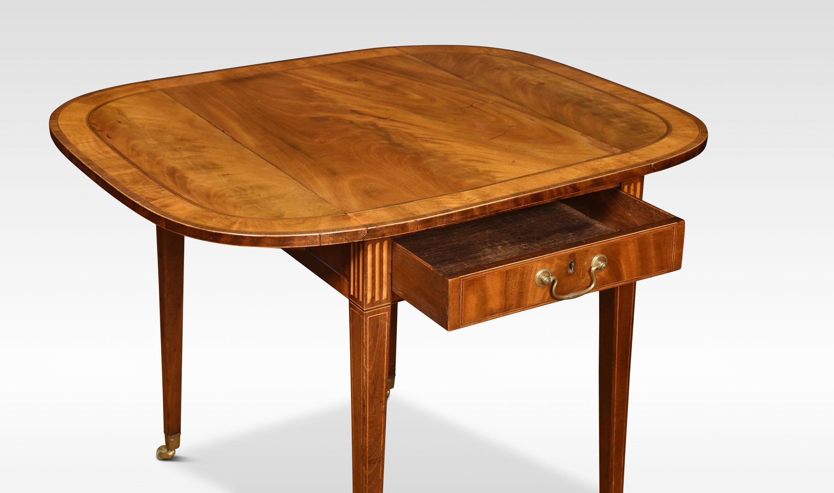 British George III Mahogany Pembroke Table For Sale