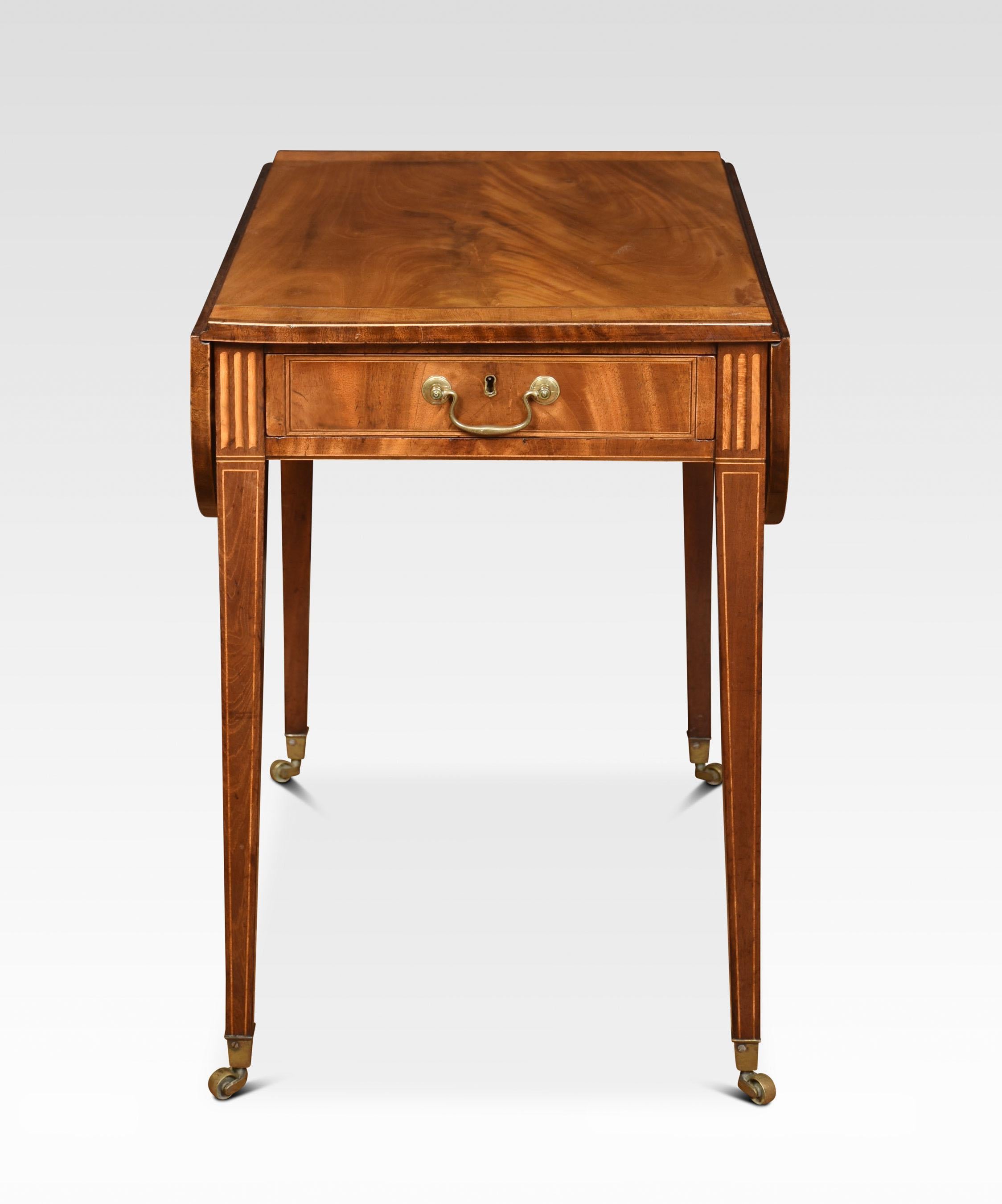 George III Mahogany Pembroke Table In Good Condition For Sale In Cheshire, GB