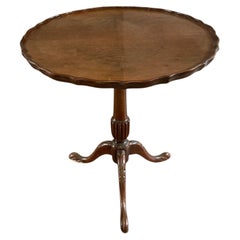 Mesa basculante de caoba Jorge III de finales de 1800
