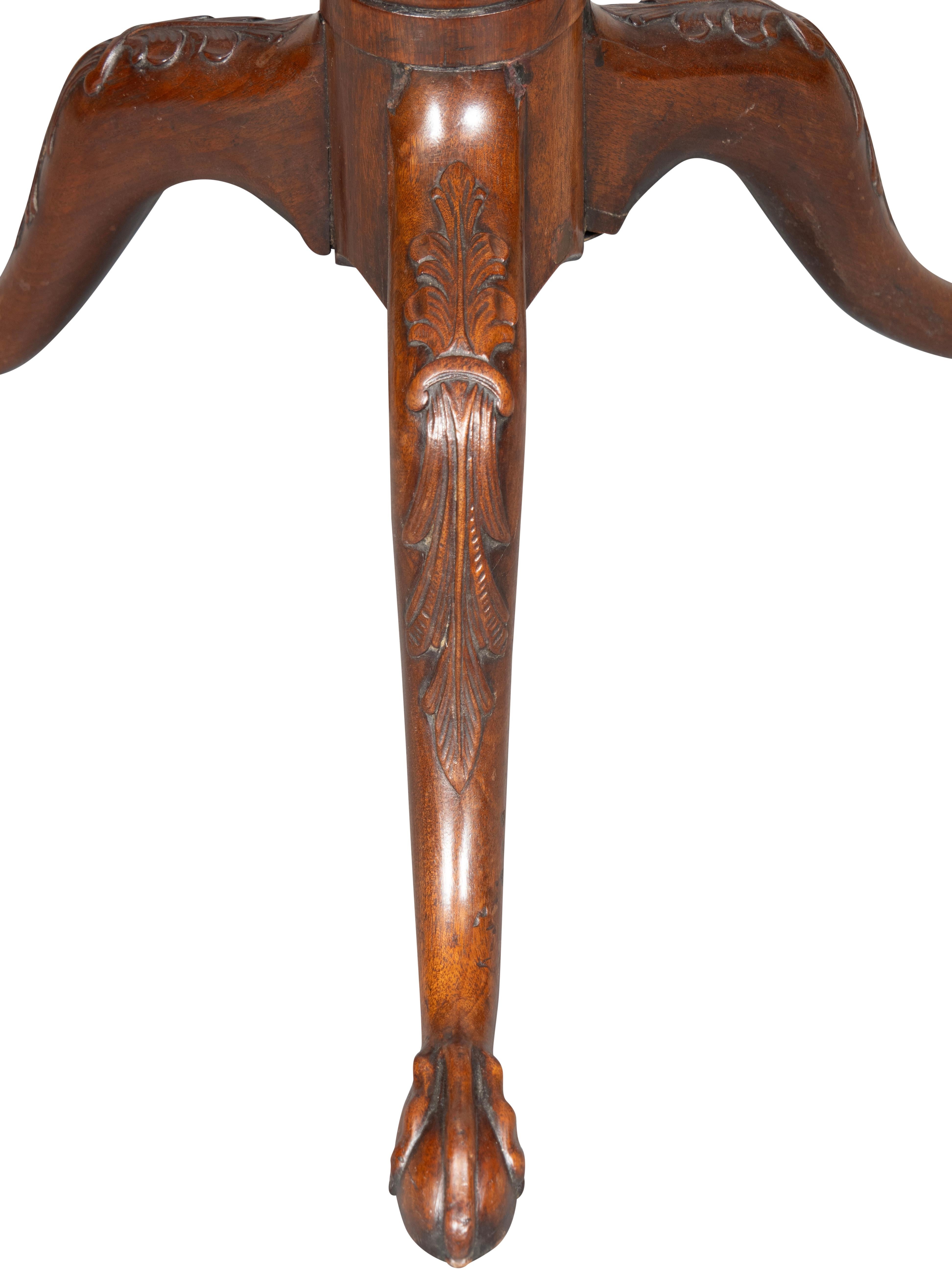 George III Mahogany Piecrust Tilt Top Table For Sale 6
