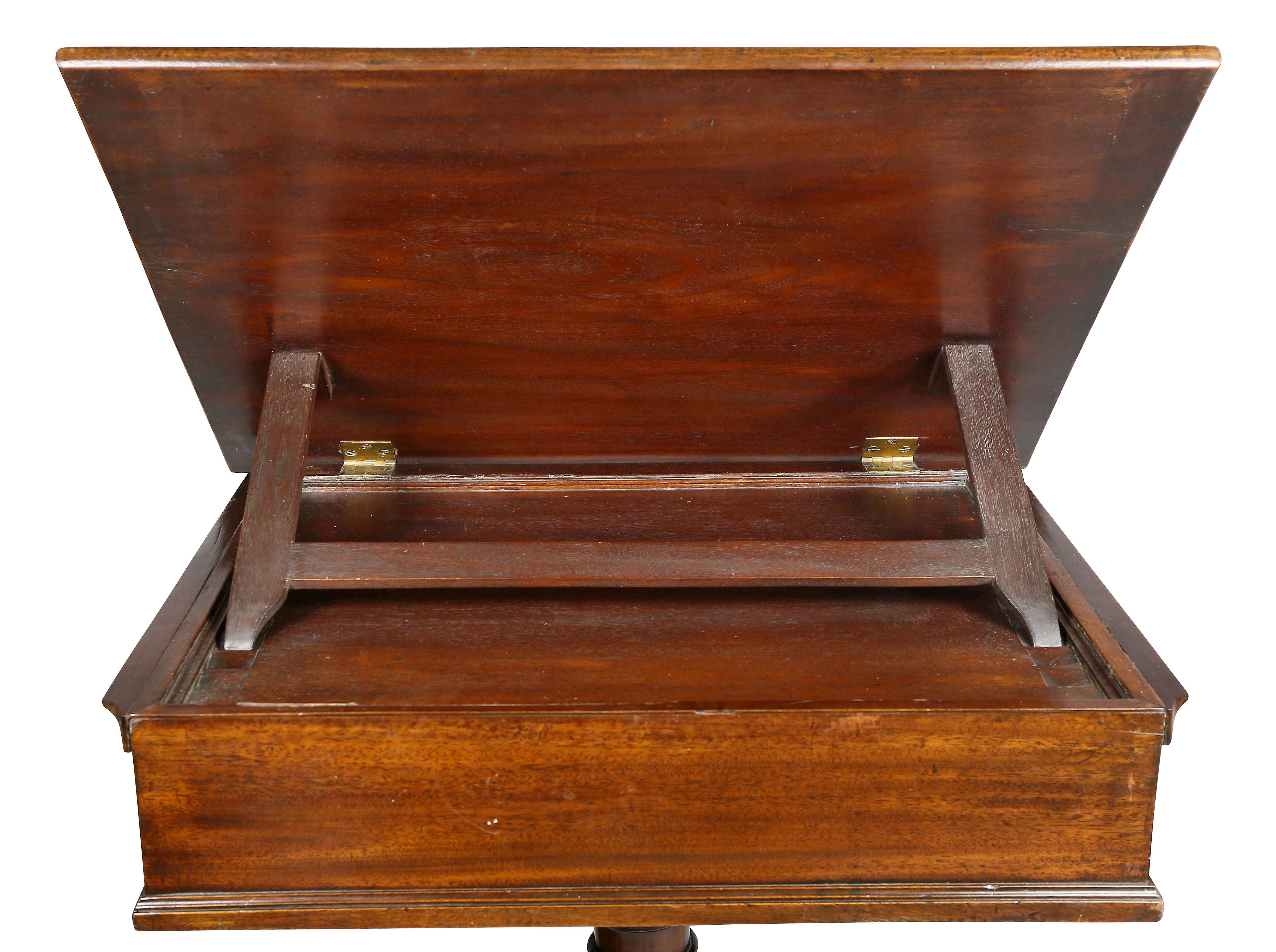 George III Mahogany Reading Stand In Good Condition In Essex, MA