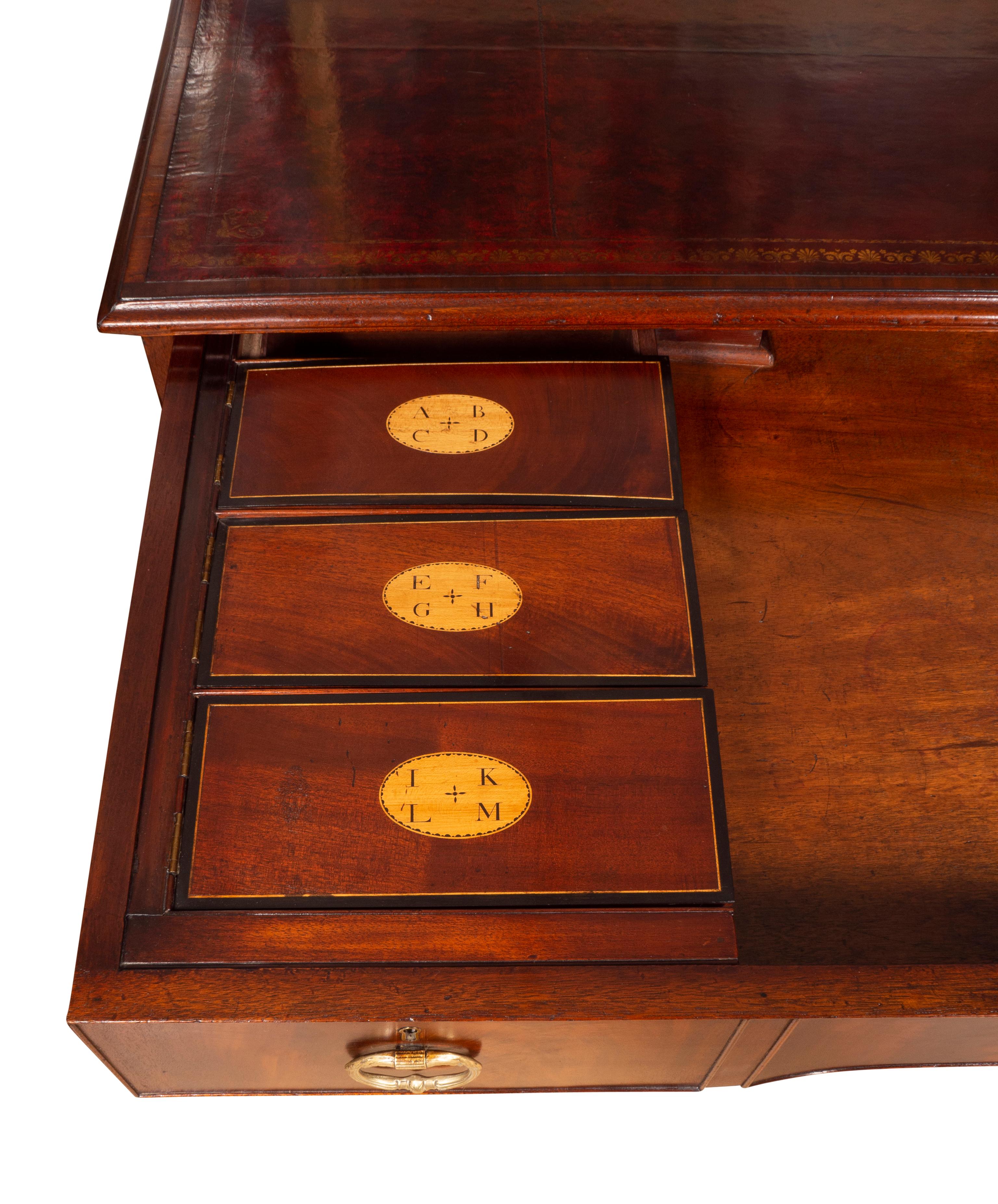 George III Mahogany Rent Desk by Gillows of Lancaster For Sale 6