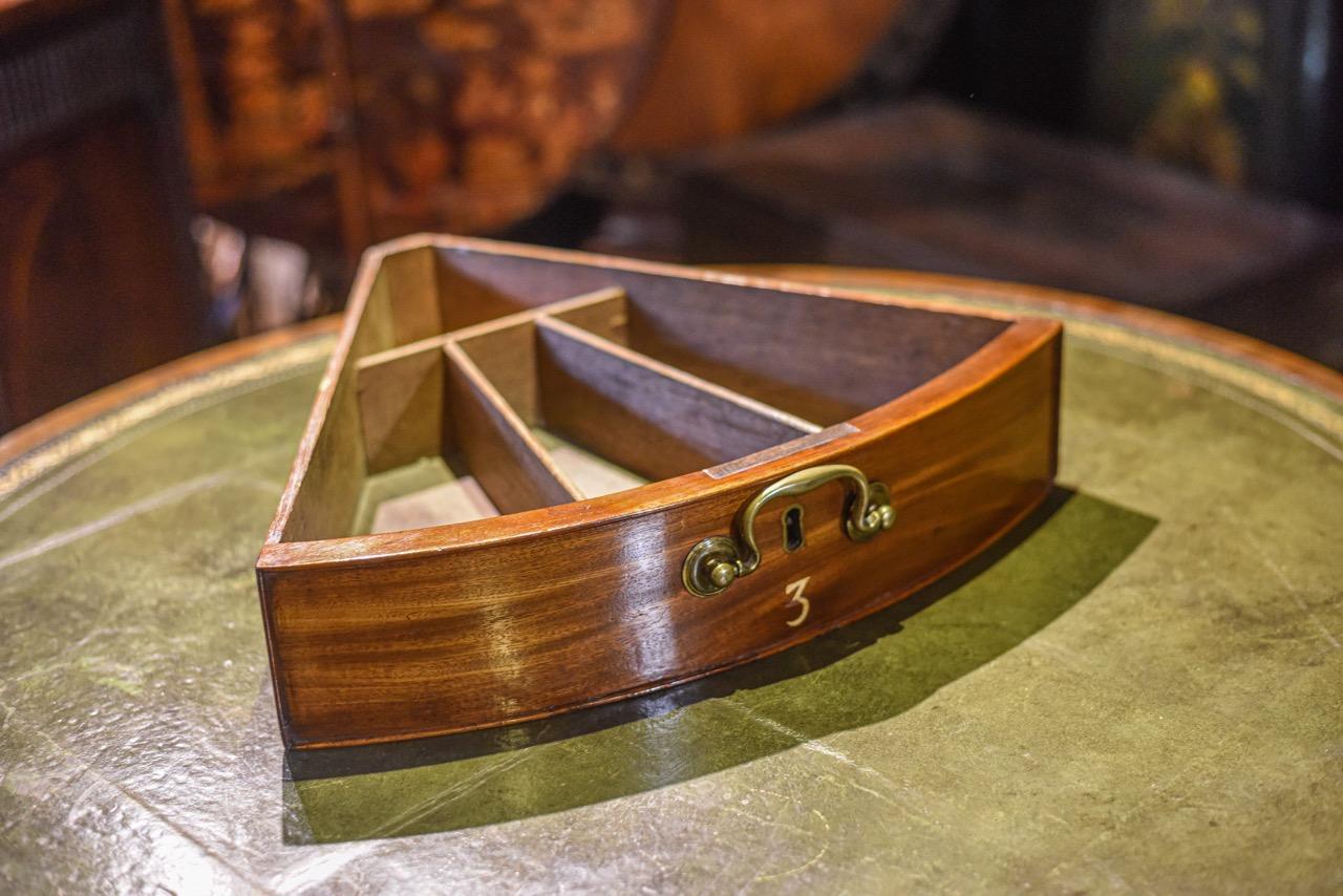 Mesa de alquiler de caoba Jorge III Gillows Inglés en venta