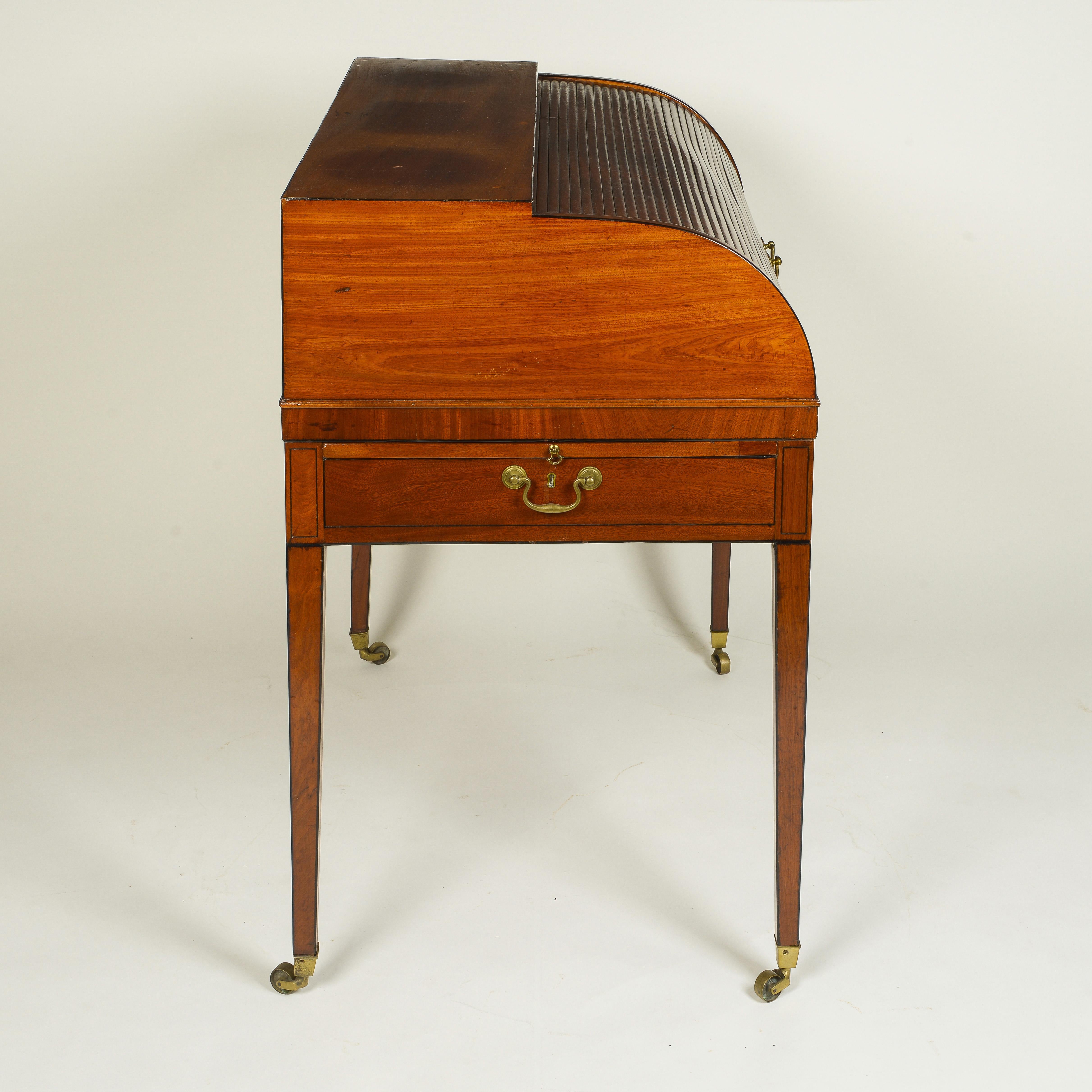 English George III Mahogany Roll-Top Writing Table For Sale