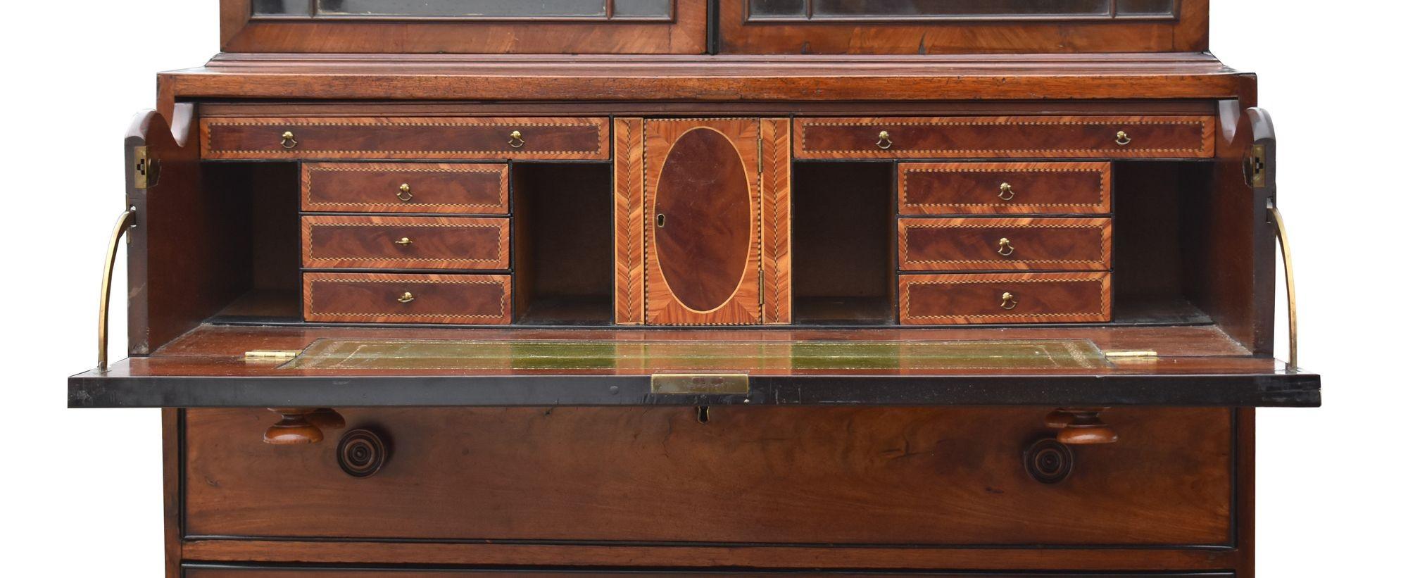 Libreria secretaire in mogano Giorgio III in vendita 3