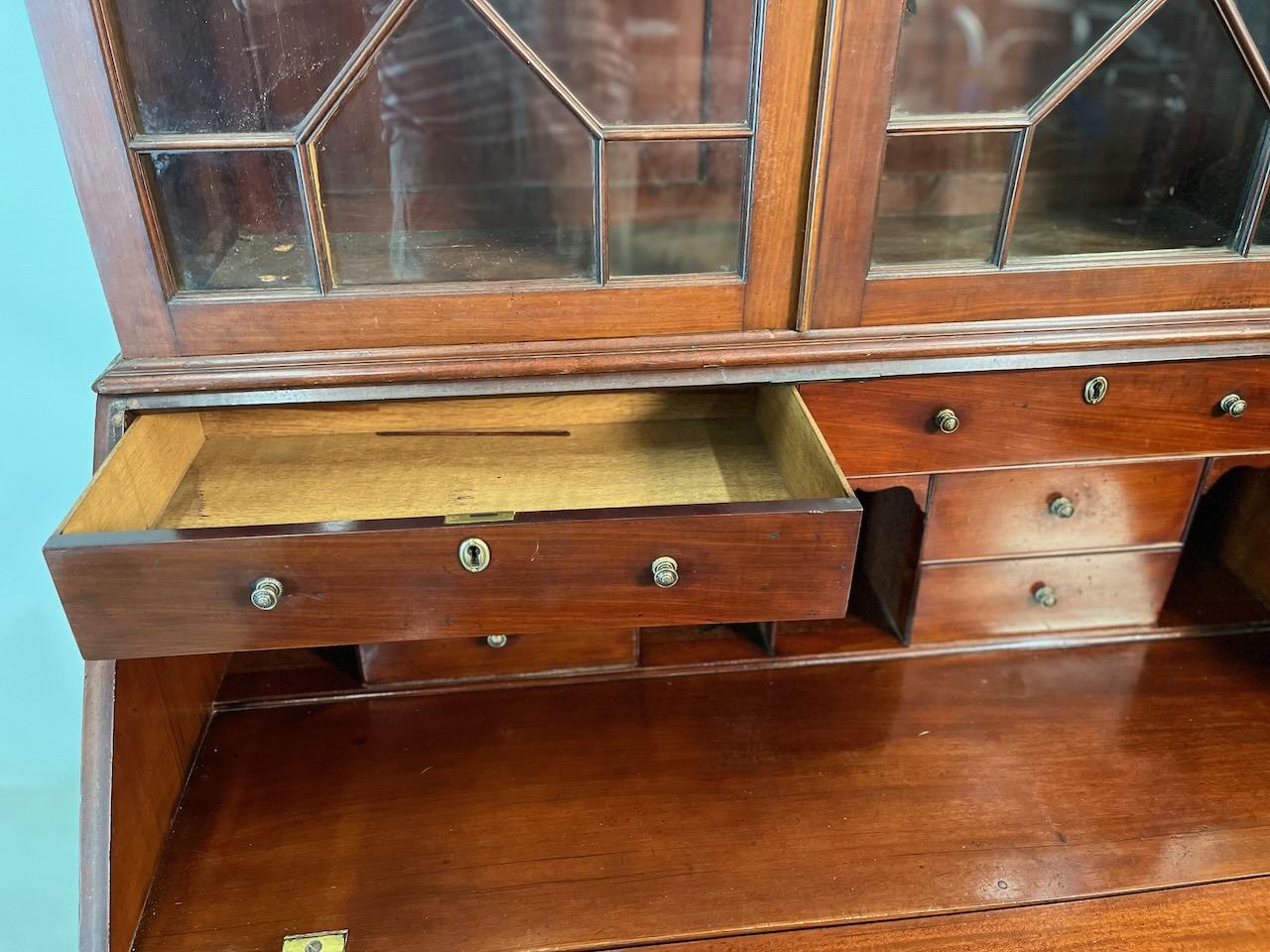 Secretario de caoba Jorge III 7