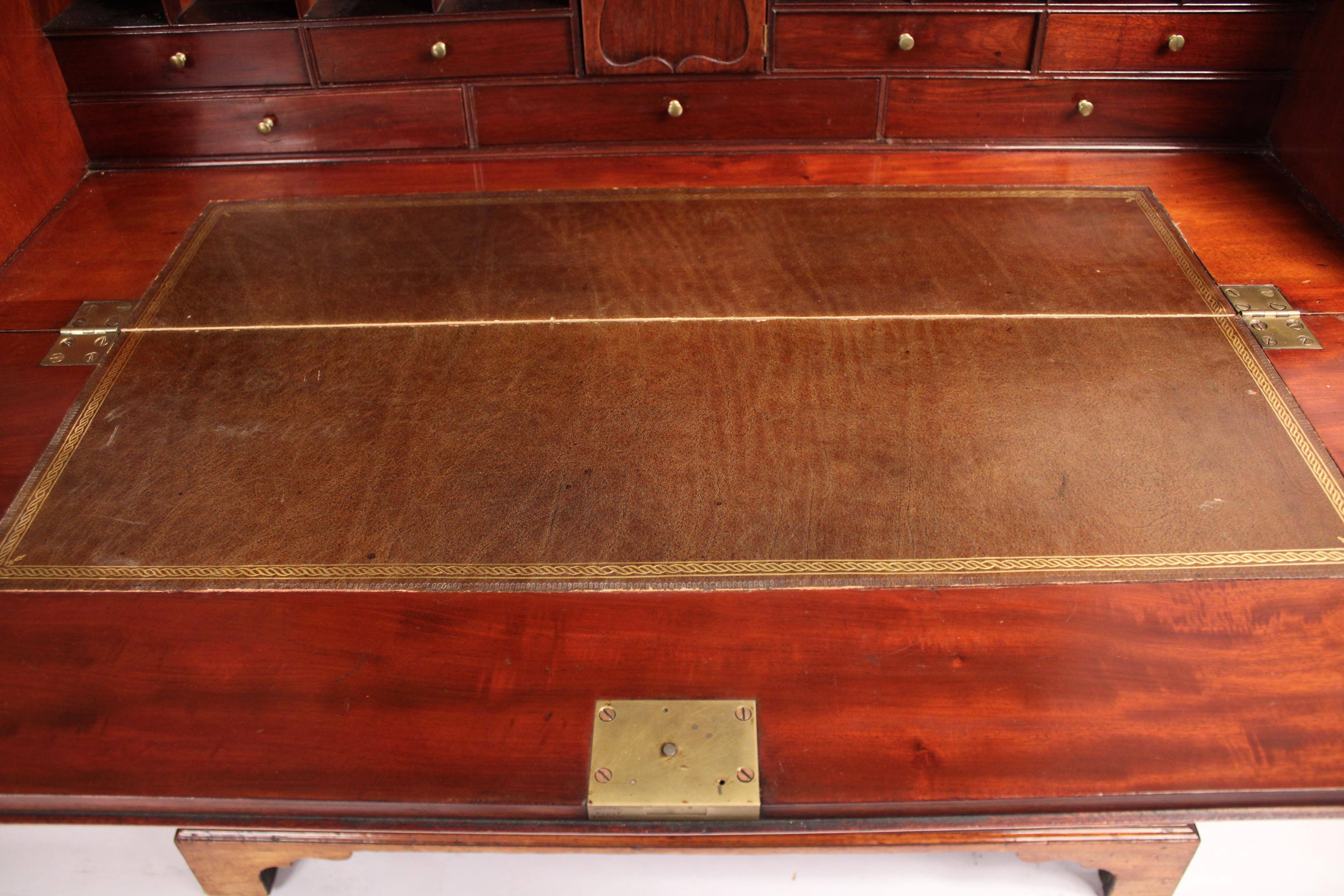 Segreteria in mogano Giorgio III in vendita 2