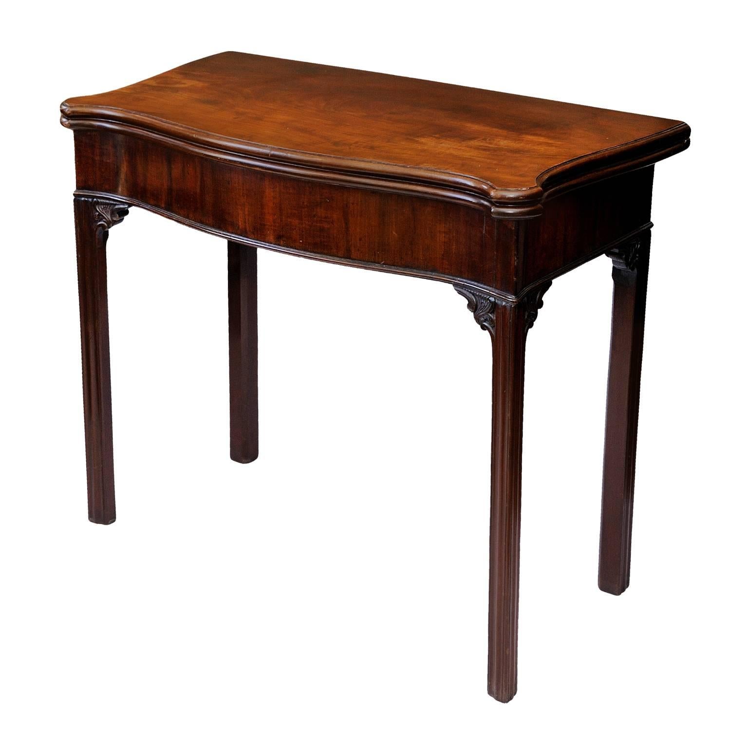 George III Mahogany Serpentine Fronted Card Table, circa 1780 For Sale