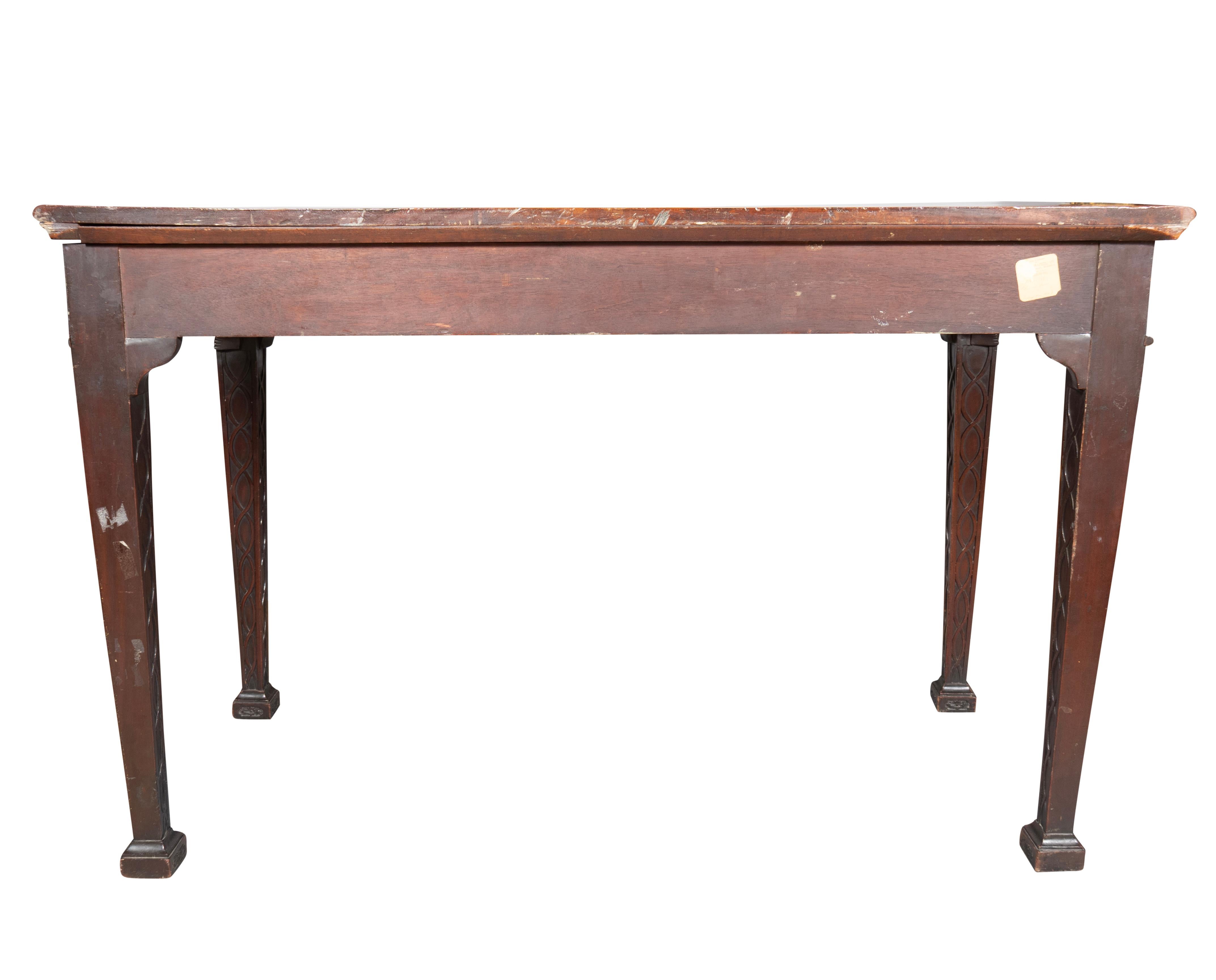 Mid-18th Century George III Mahogany Serpentine Serving Table For Sale