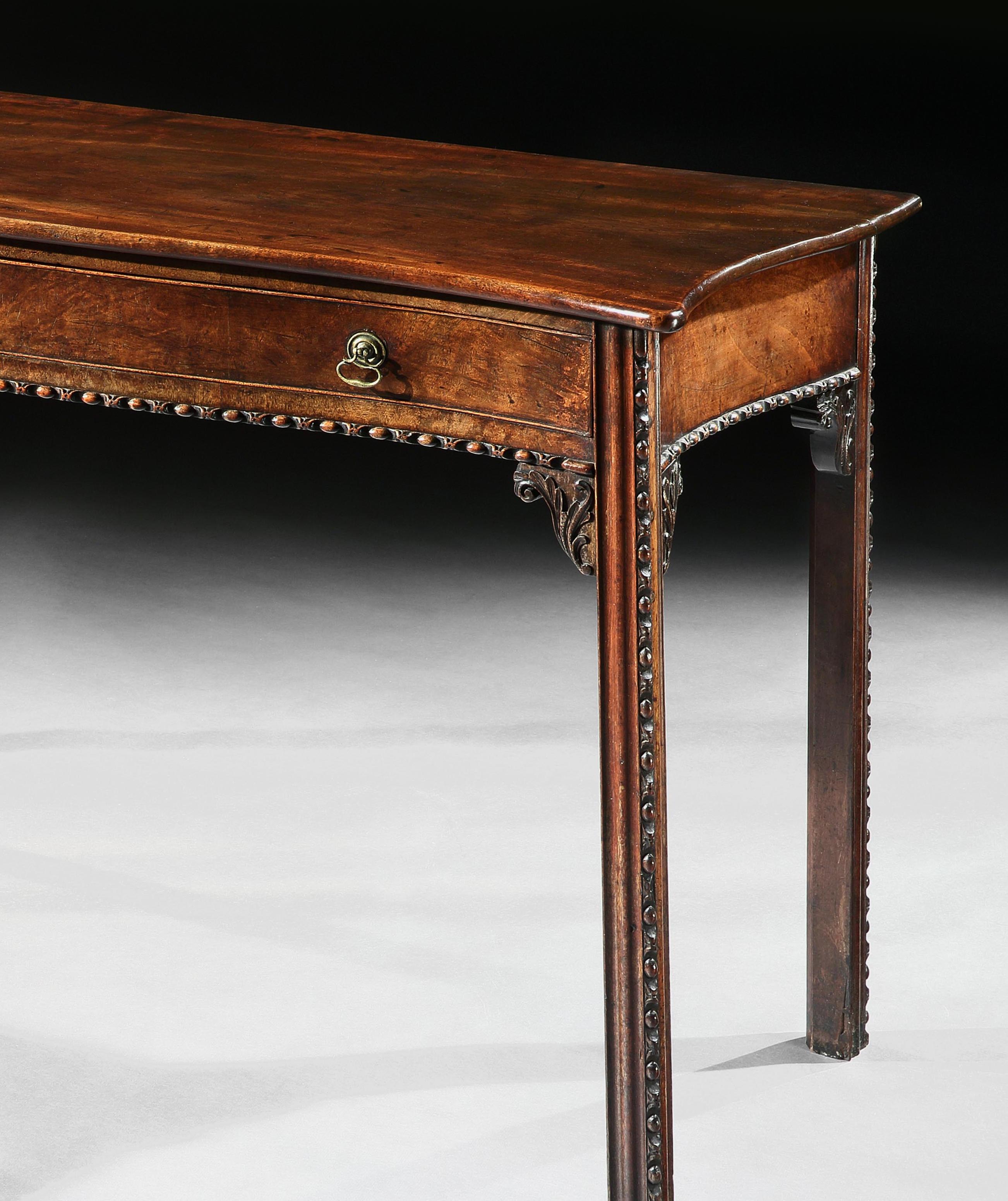 Chippendale George III Mahogany Serpentine Side Table in the Manner of Wright & Elwick