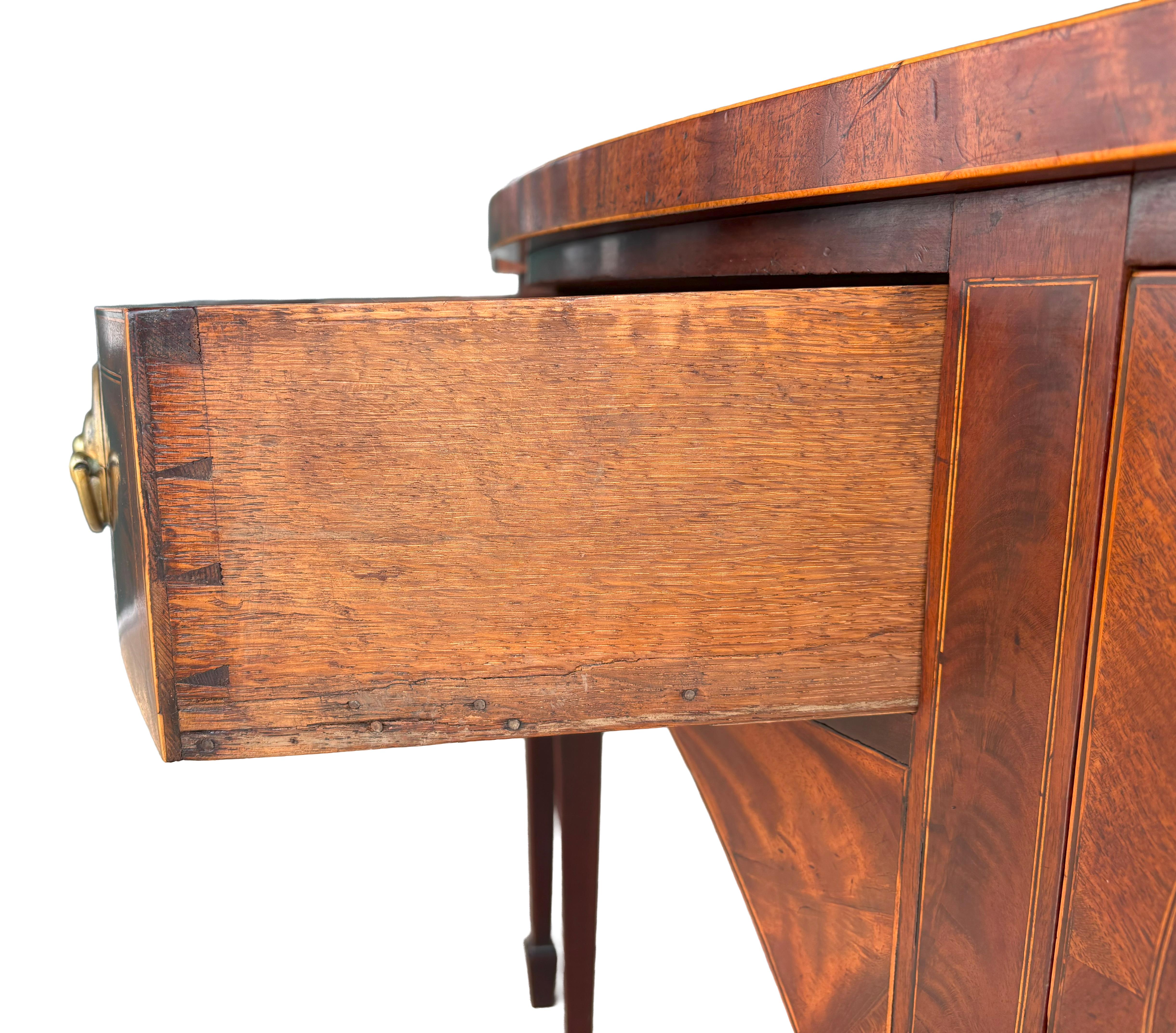 George III Mahogany Serpentine Sideboard For Sale 3