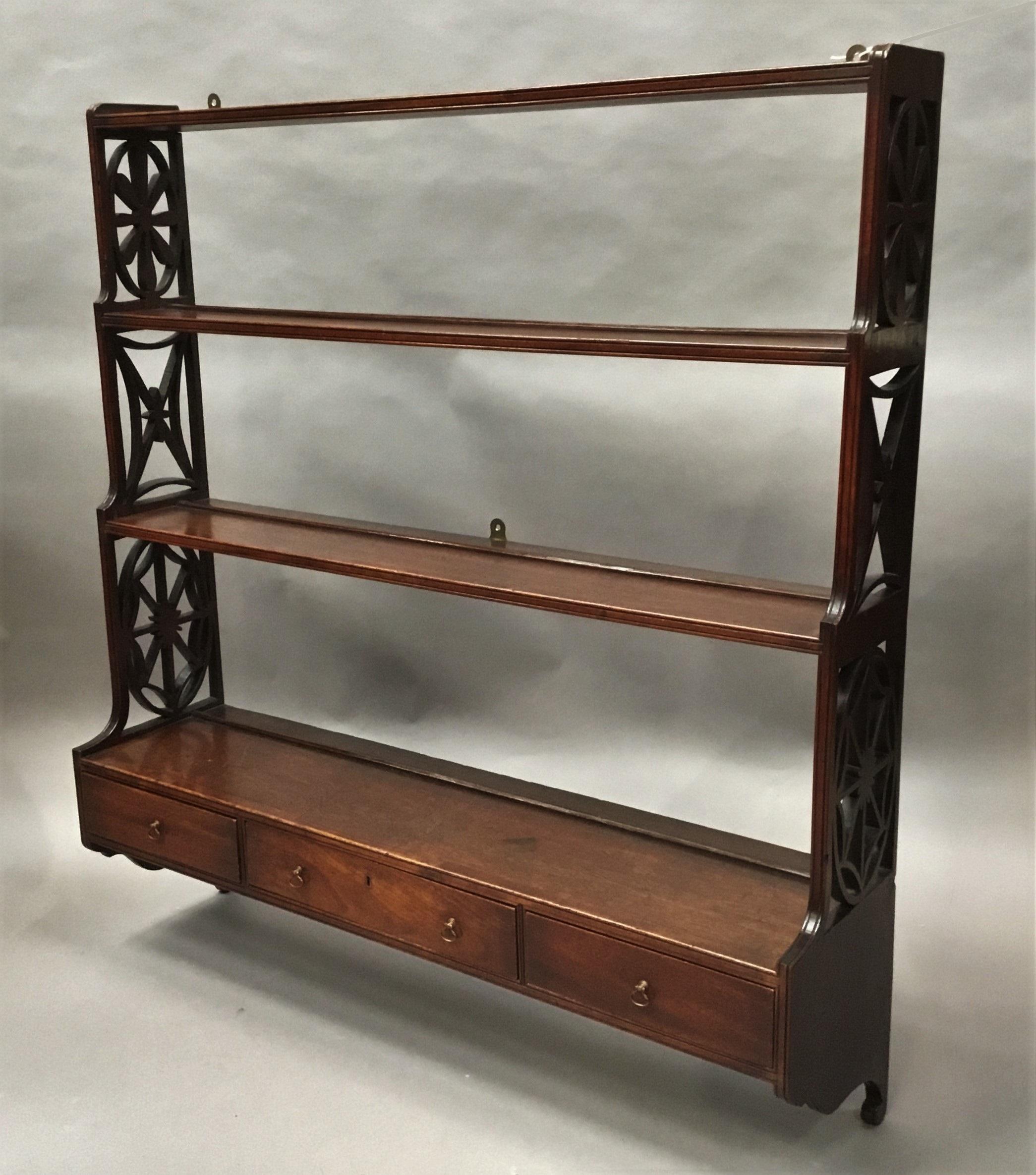 George III Mahogany Set of 'Chippendale' Hanging Wall Shelves For Sale 5