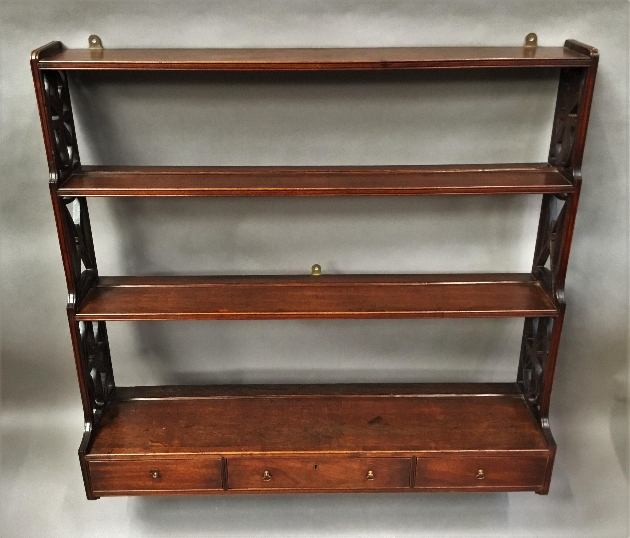George III Mahogany Set of 'Chippendale' Hanging Wall Shelves For Sale 12