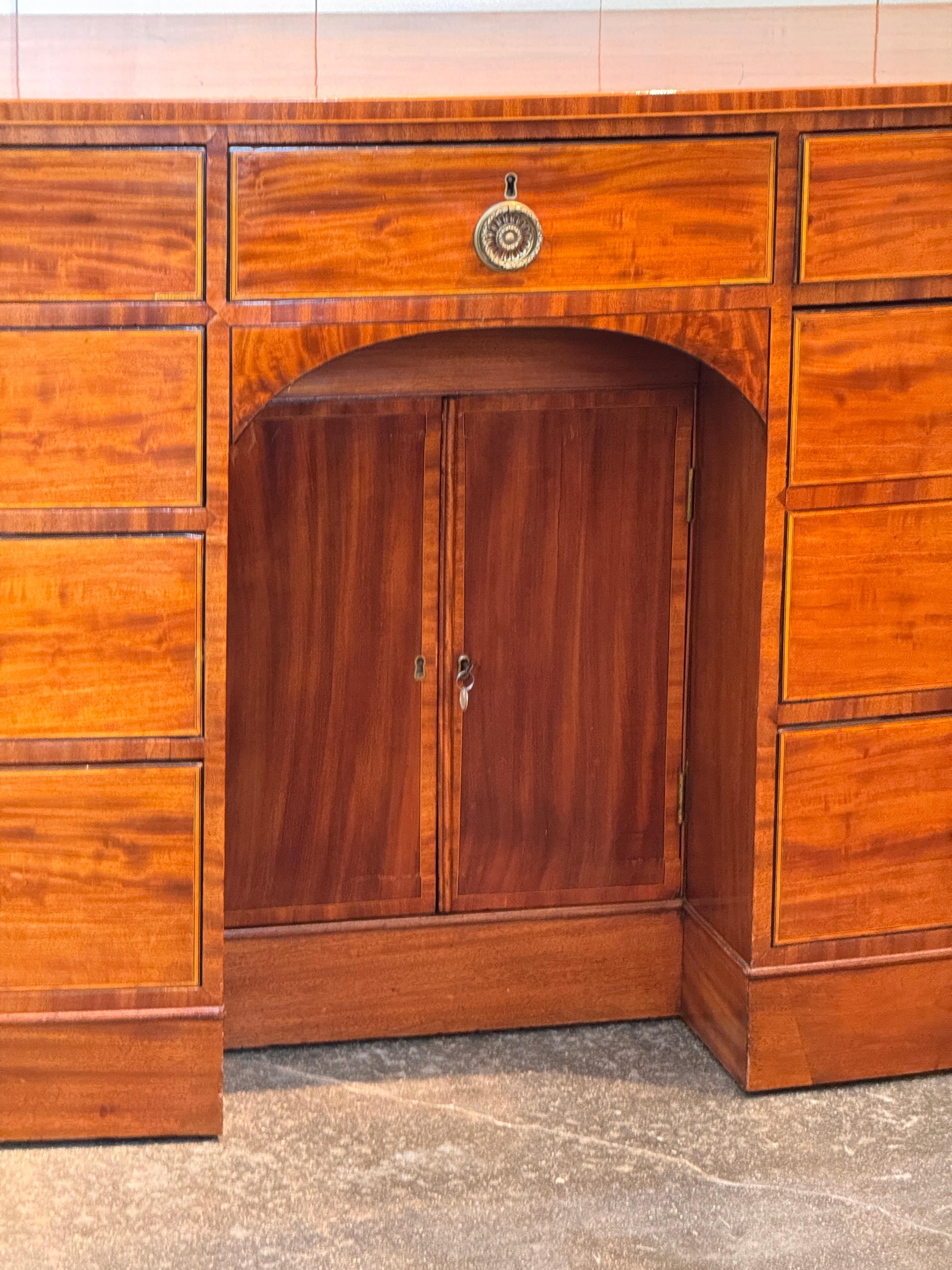 19th Century George III Mahogany Sideboard For Sale